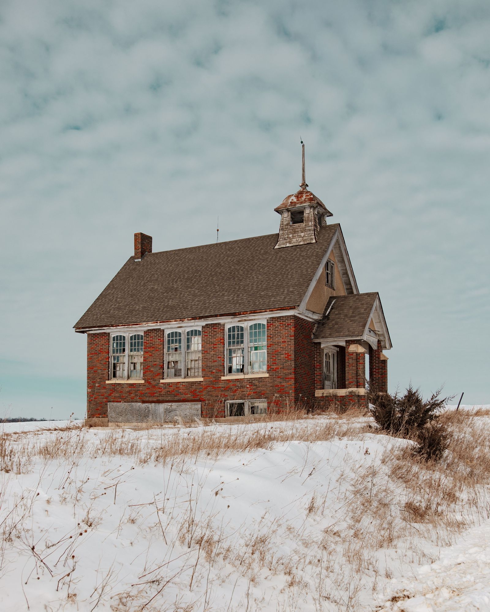 Abandoned Ludlow School House 03