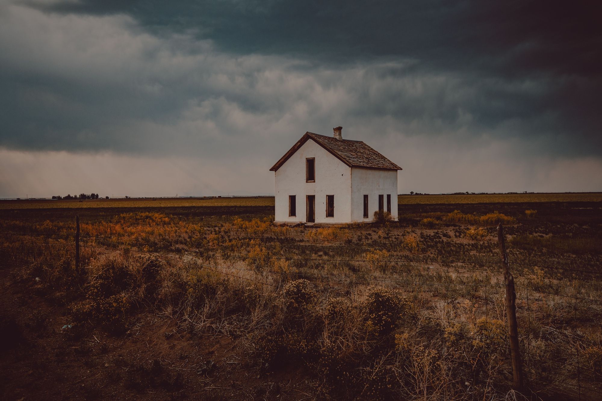 Abandoned Mosca House 01