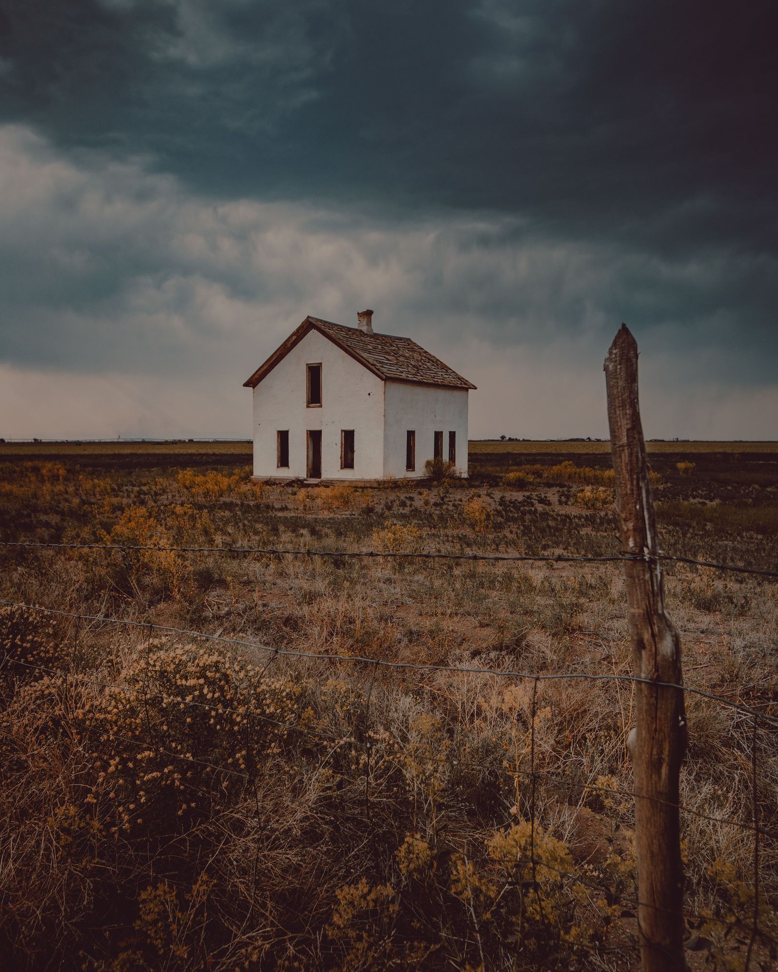 Abandoned Mosca House 02