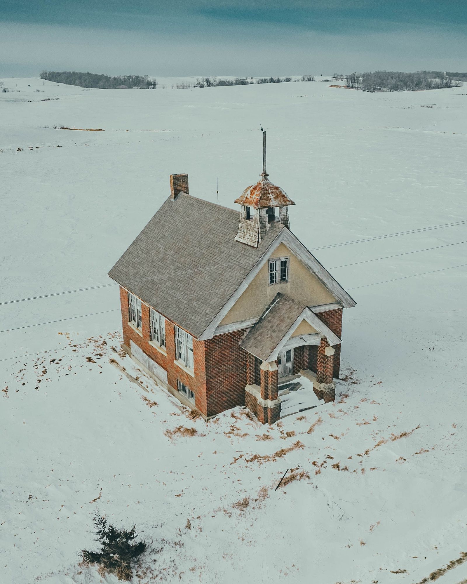 Abandoned Ludlow School House 01