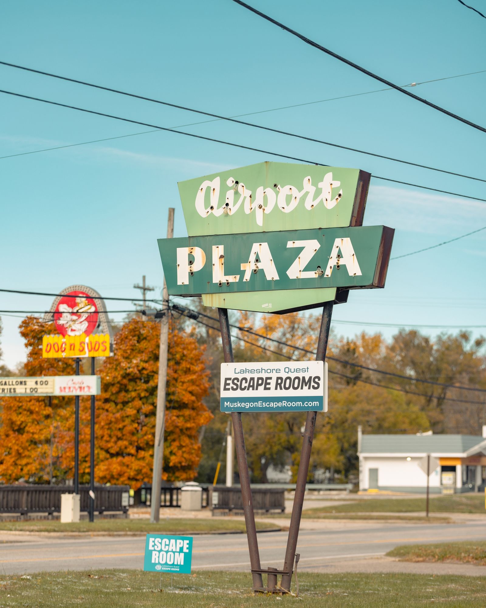 Airport Plaza