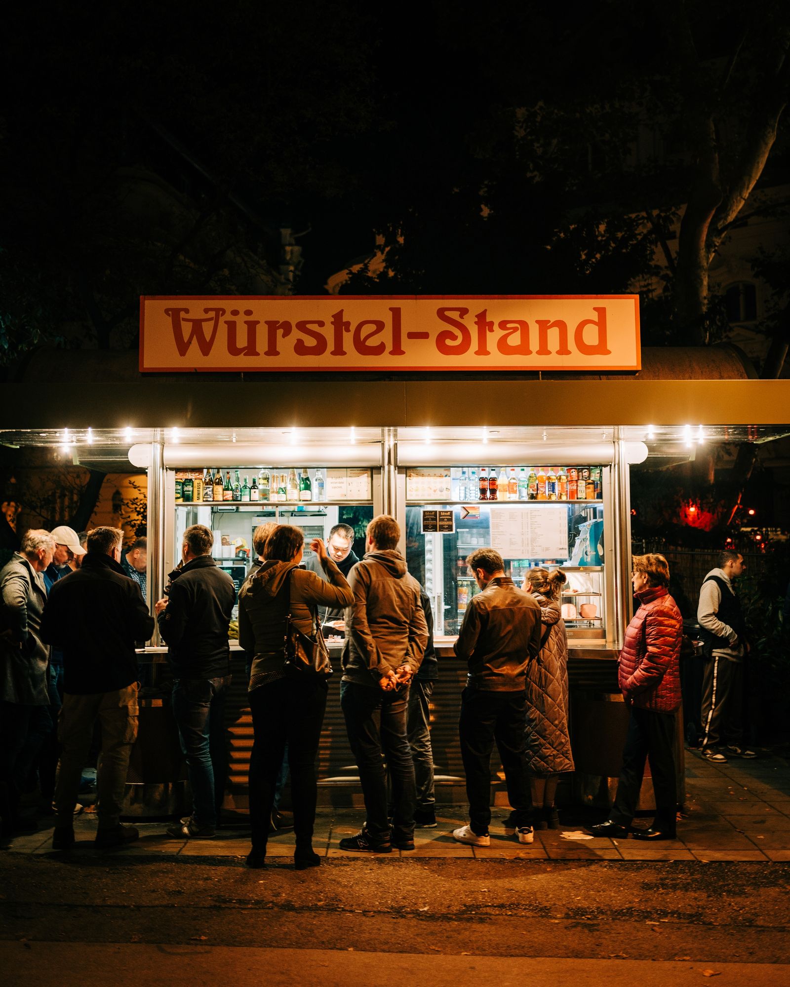 Alt Wiener Würstelstand, Vienna