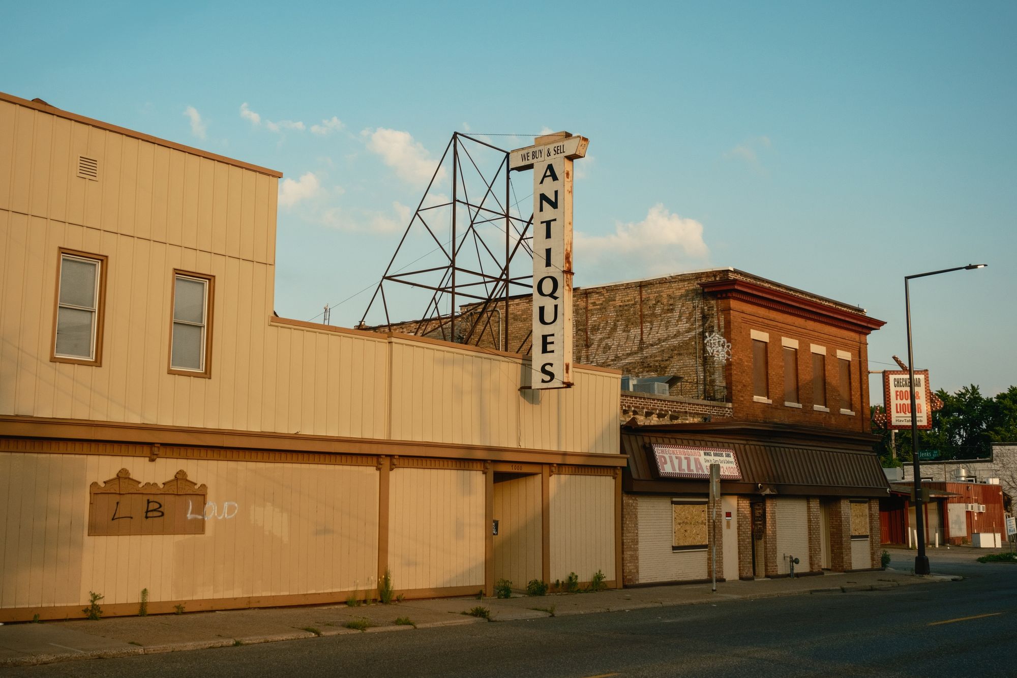 Antiques, Saint Paul 01