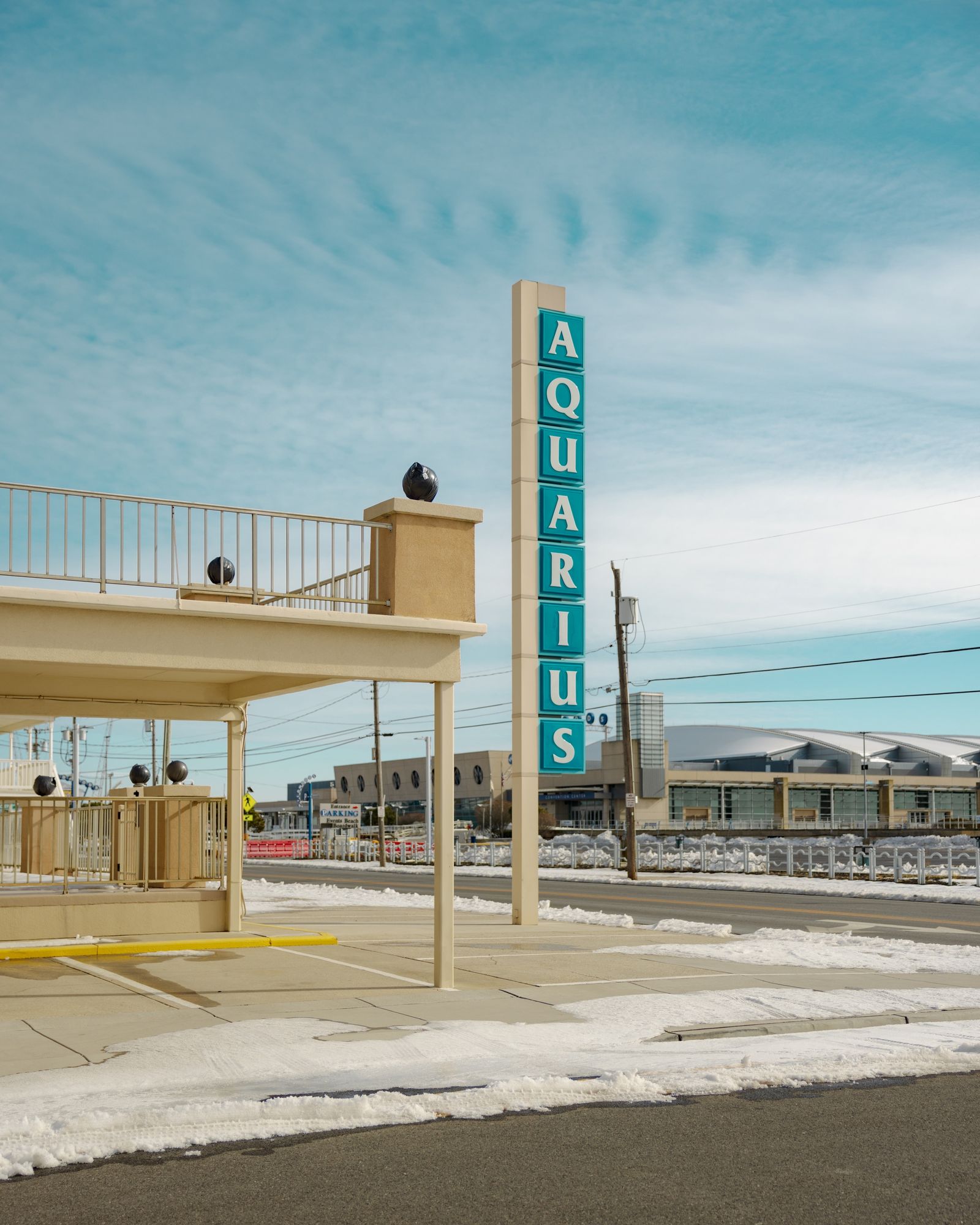 Aquarius Motel in Winter 02