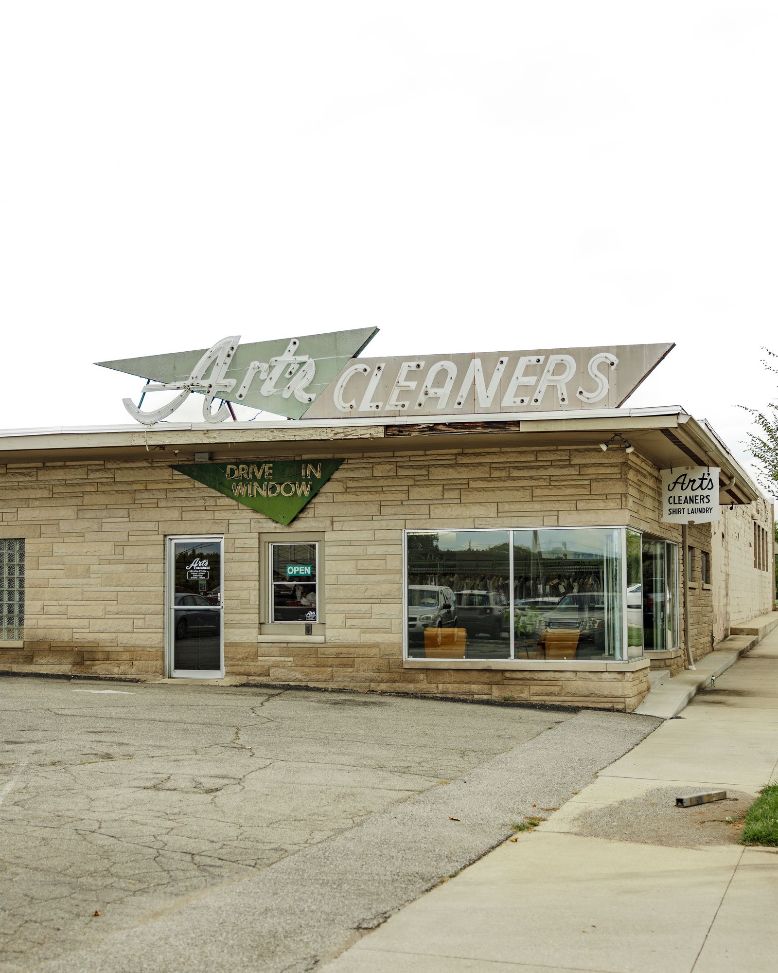 Art's Cleaners