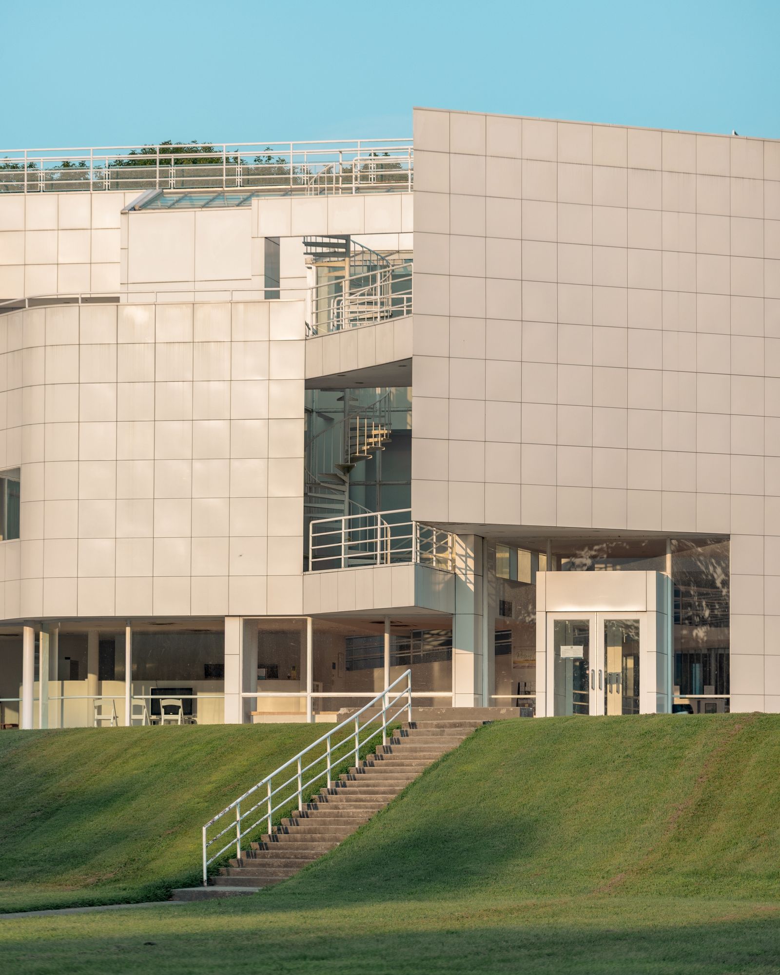 Atheneum Visitors Center at Sunset 02