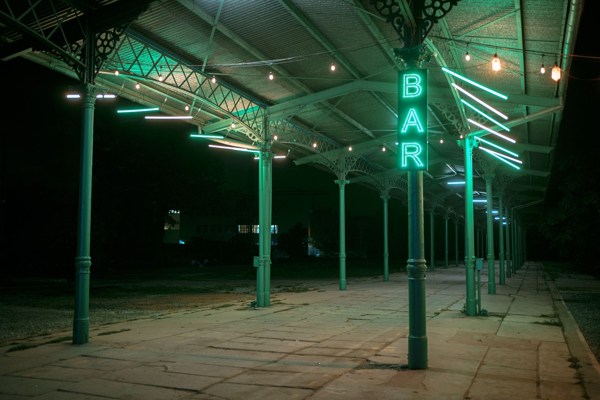 Bar, Dworzec Świebodzki