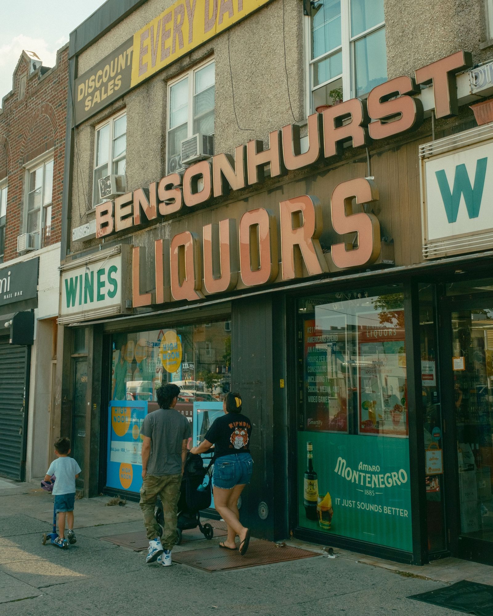 Bensonhurst Liquors, Brooklyn 02