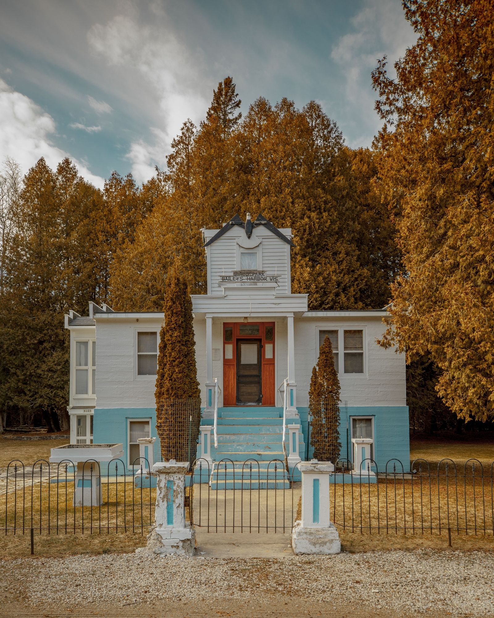 Bird Park House 01