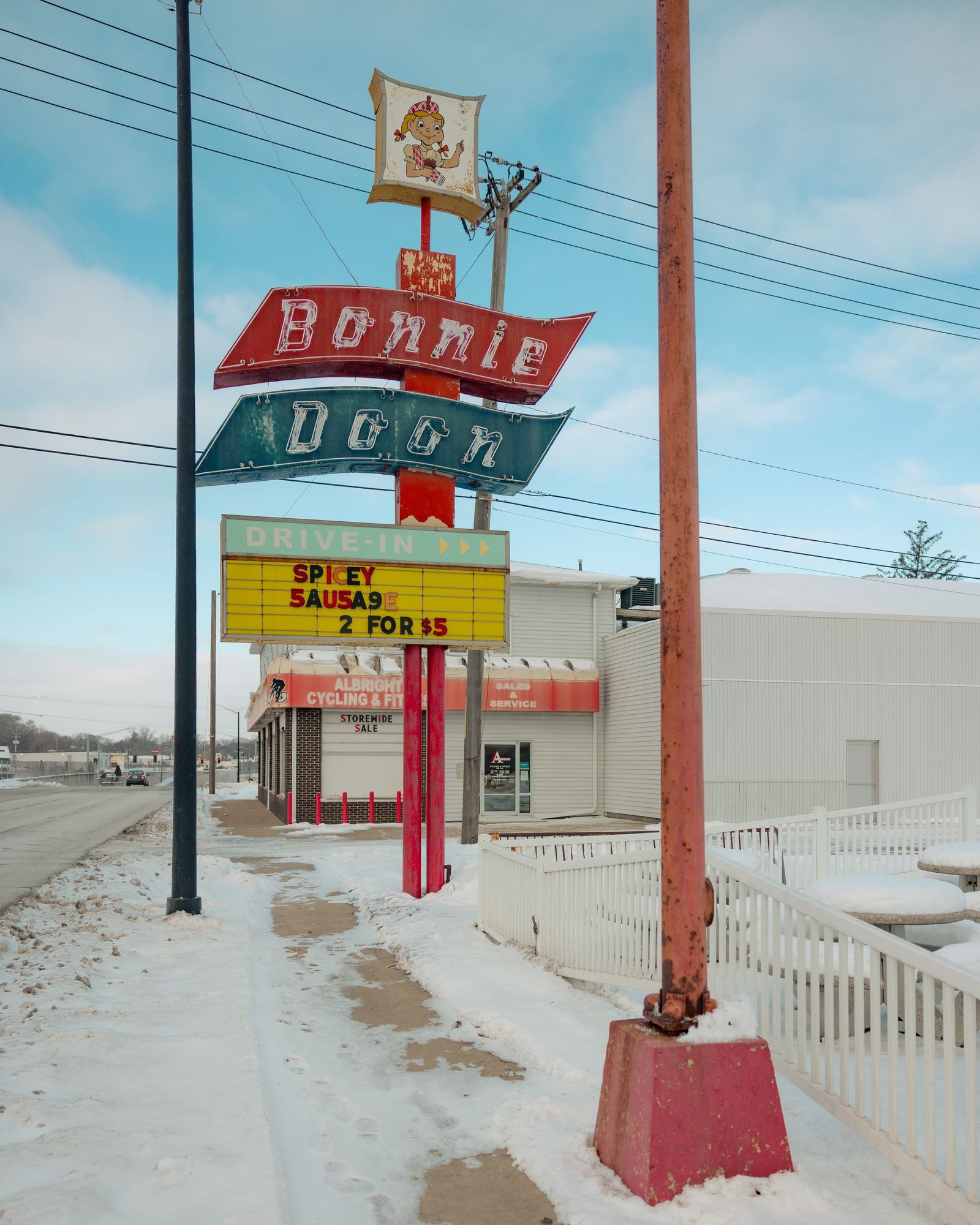 Bonnie Doon Drive-In 06