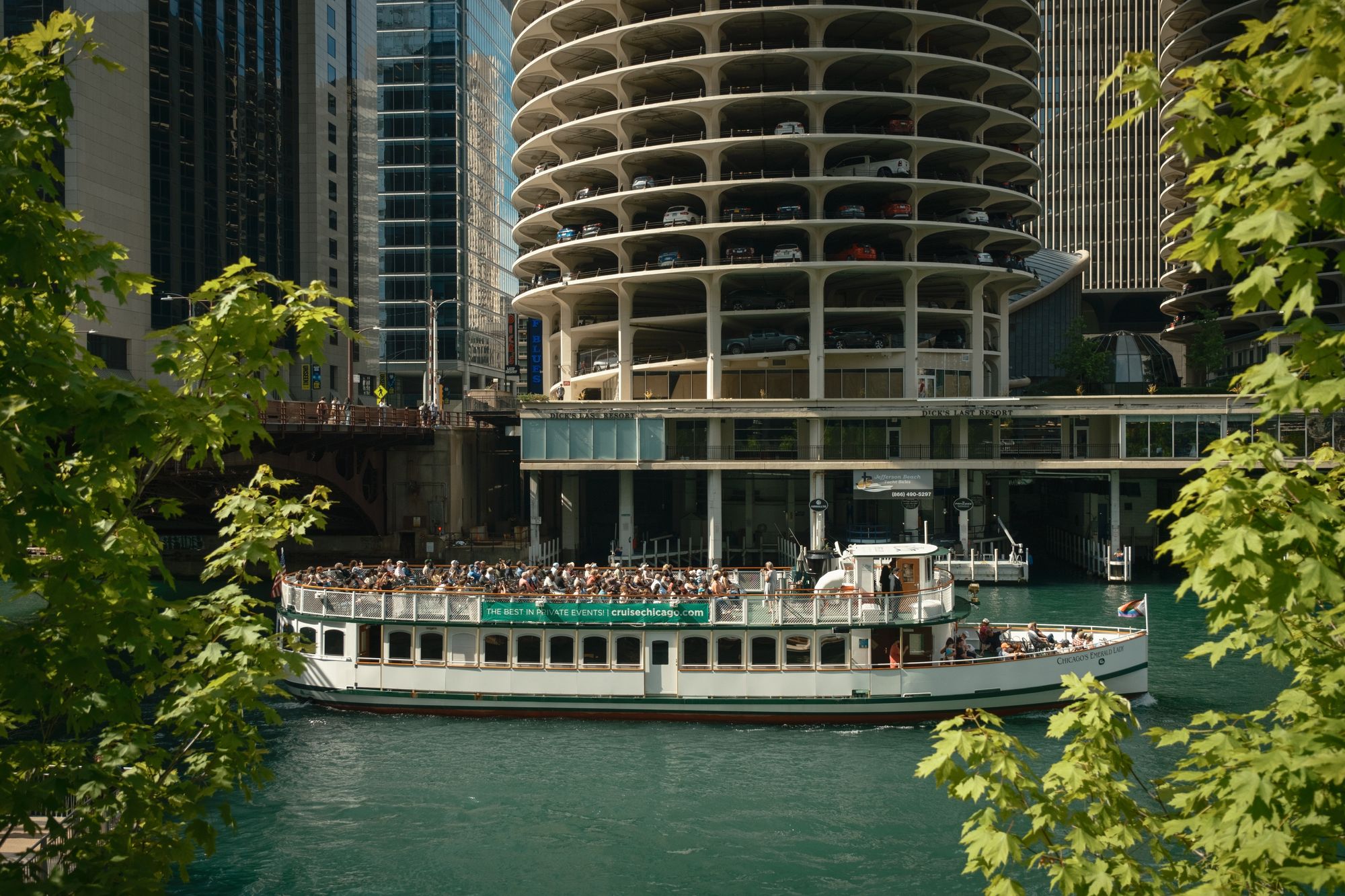 Boat on the Chicago River