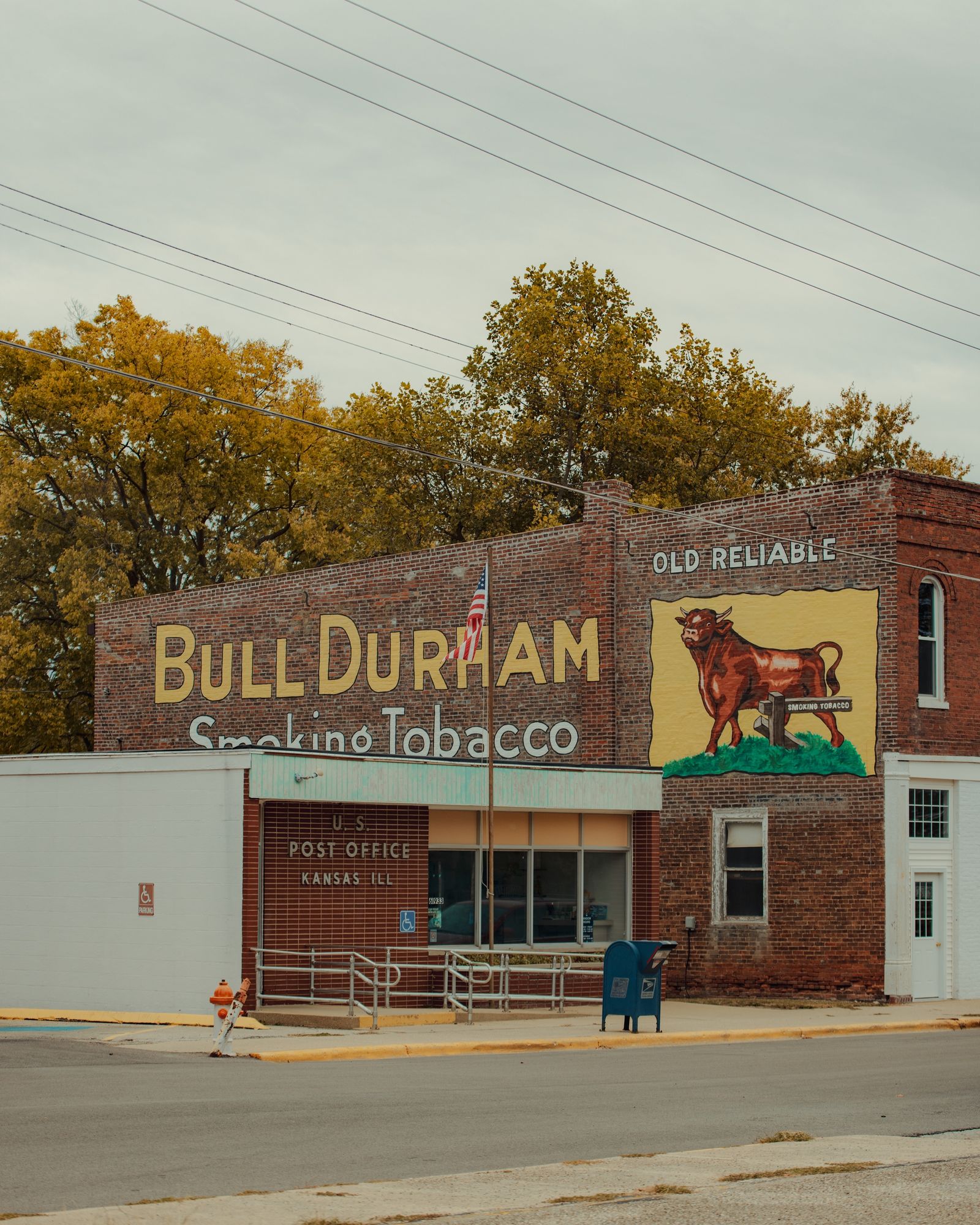 Bull Durham Mural in Kansas, Illinois