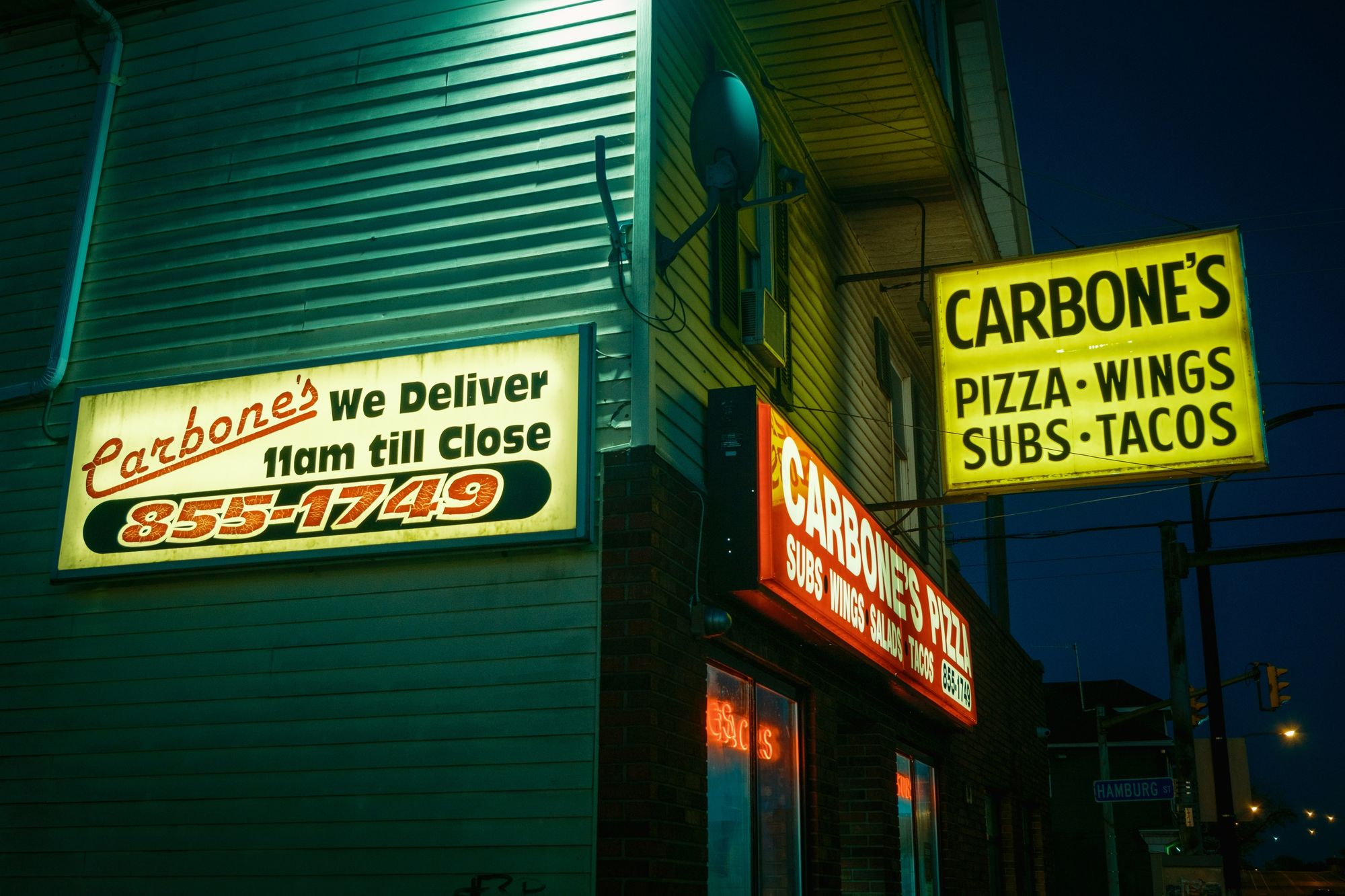 Carbone's Pizza, Buffalo 01