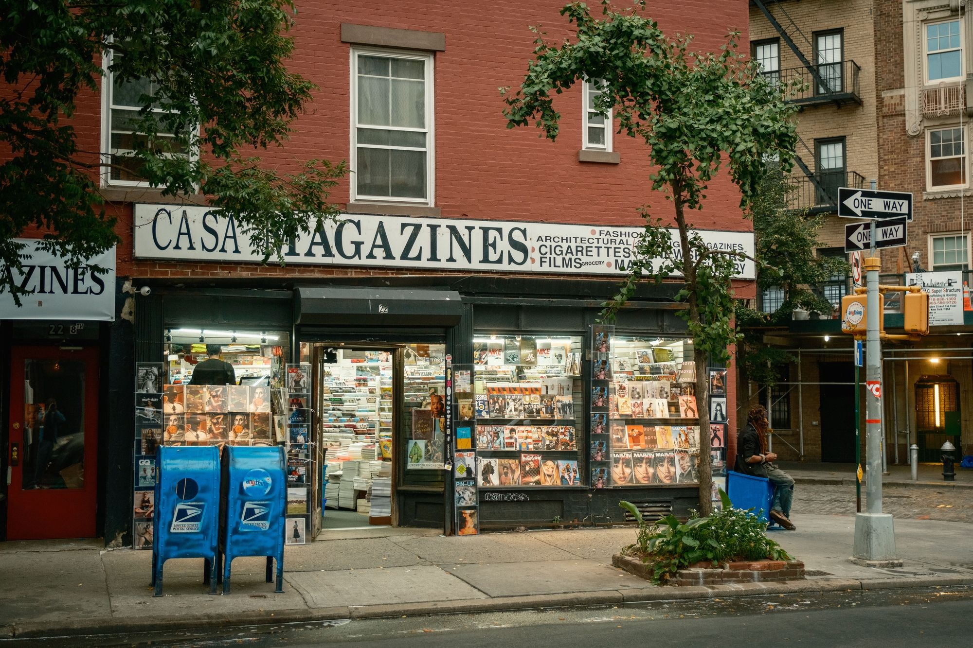 Casa Magazines, West Village 02