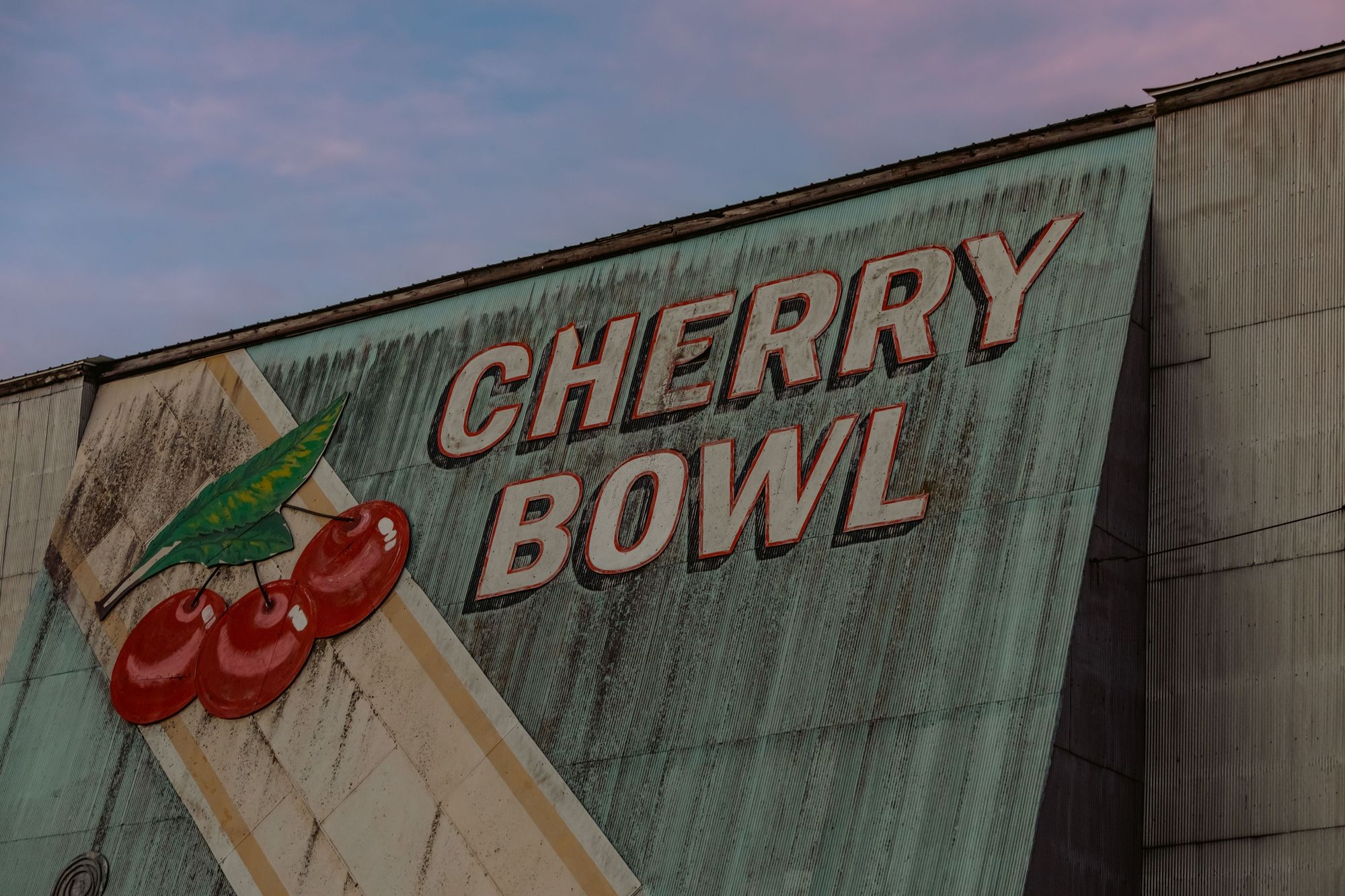 Cherry Bowl Drive-In Theatre 03