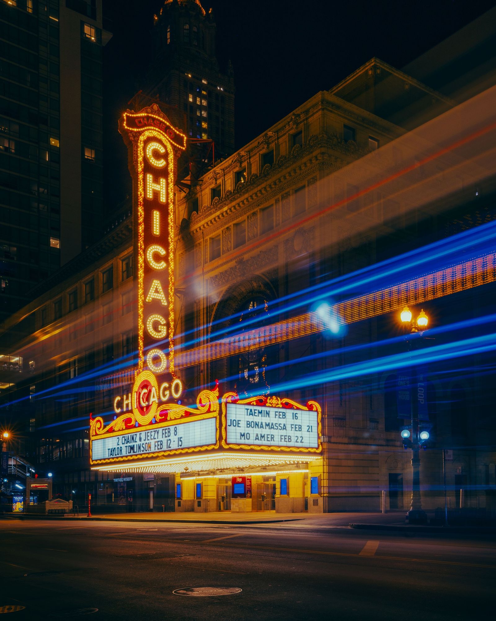 Chicago Theatre 01