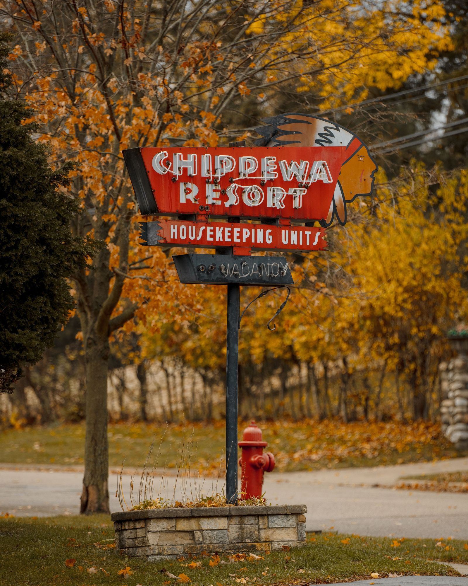 Chippewa Resort Sign 01