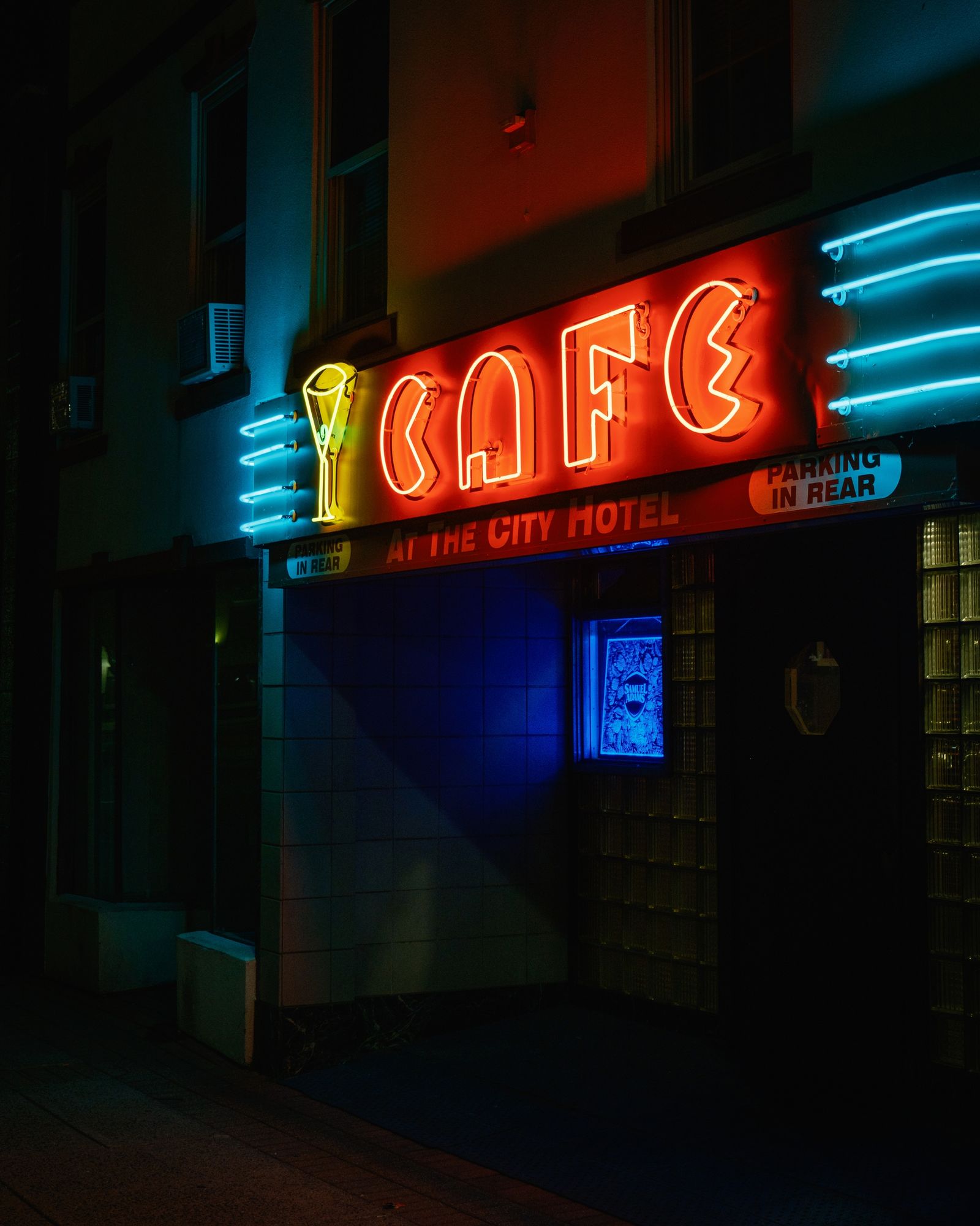 City Hotel, Westfield 02