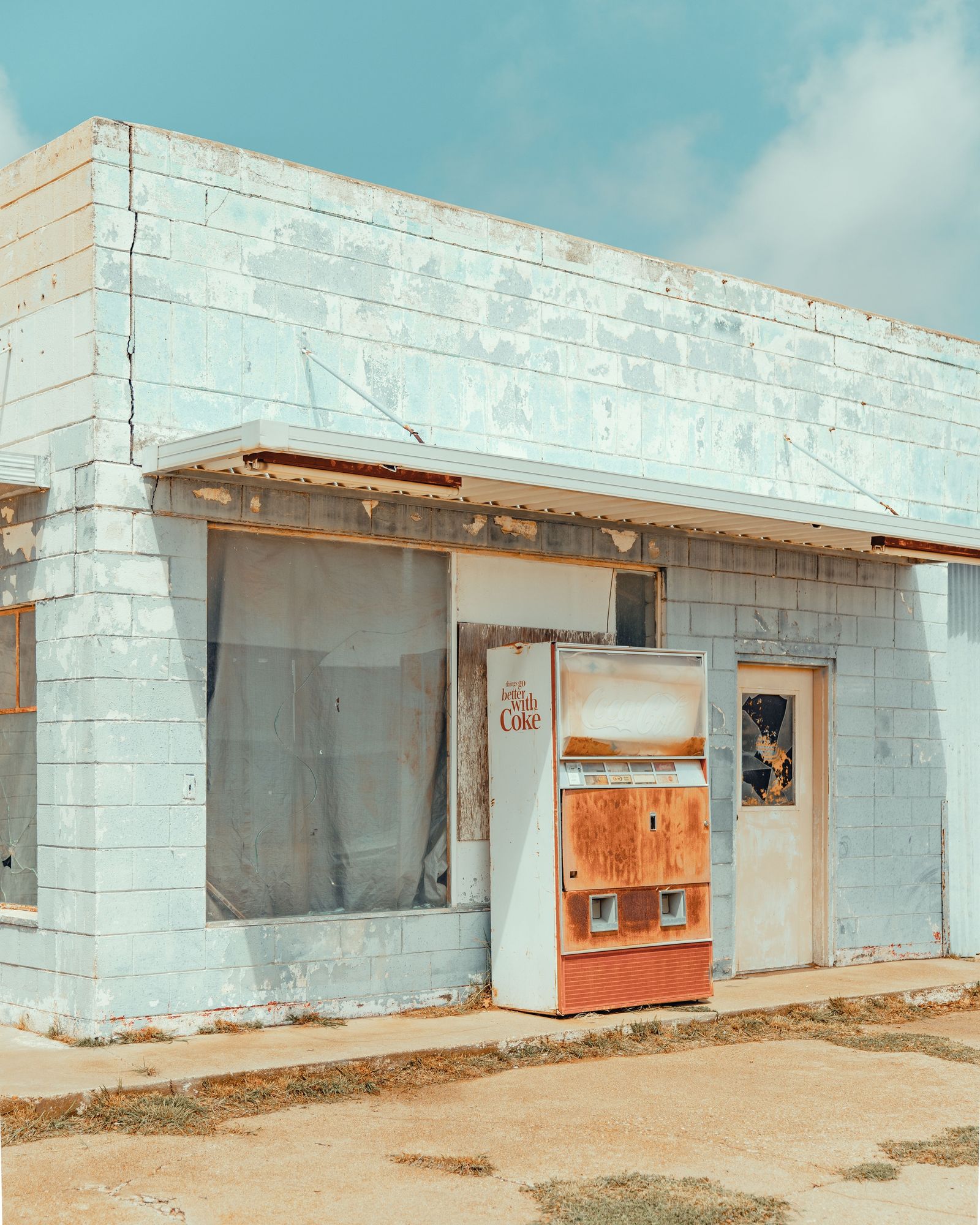 Coke Machine in Tahoka 02