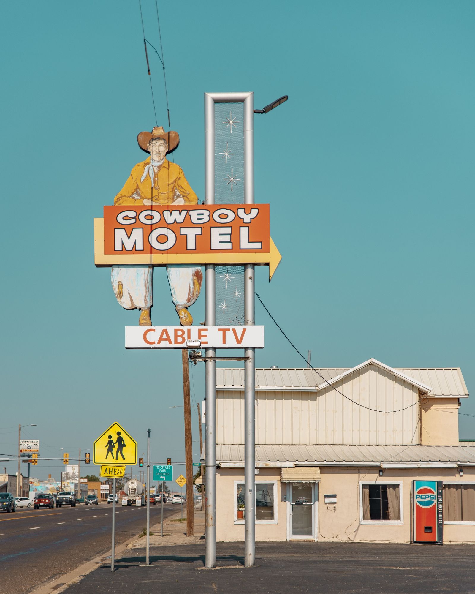Cowboy Motel 01