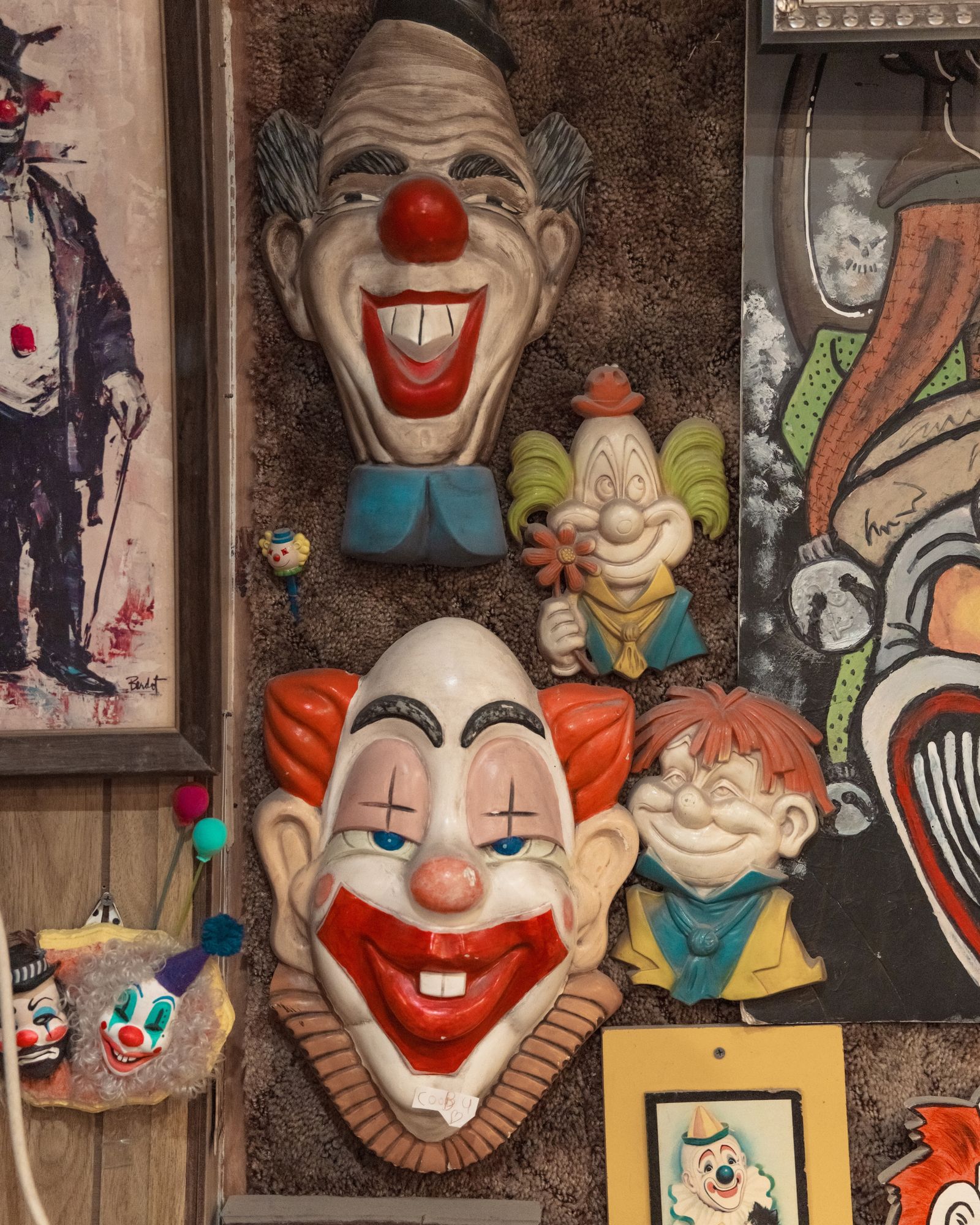 Clown Motel 05