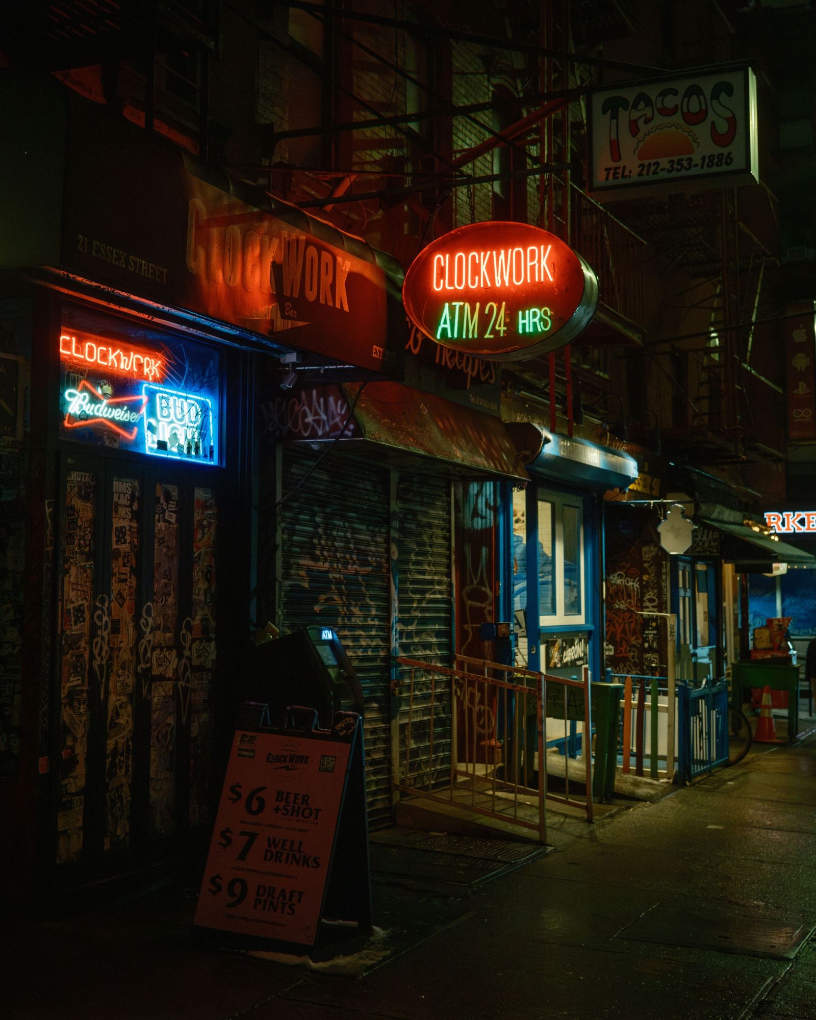 Clockwork Bar, Lower East Side