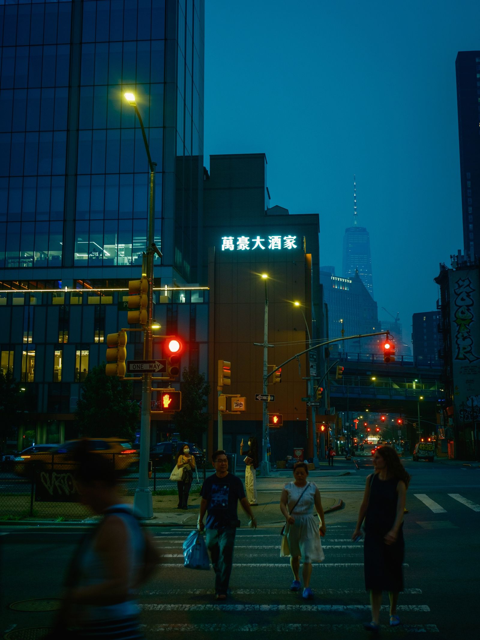 Division Street, Chinatown 03