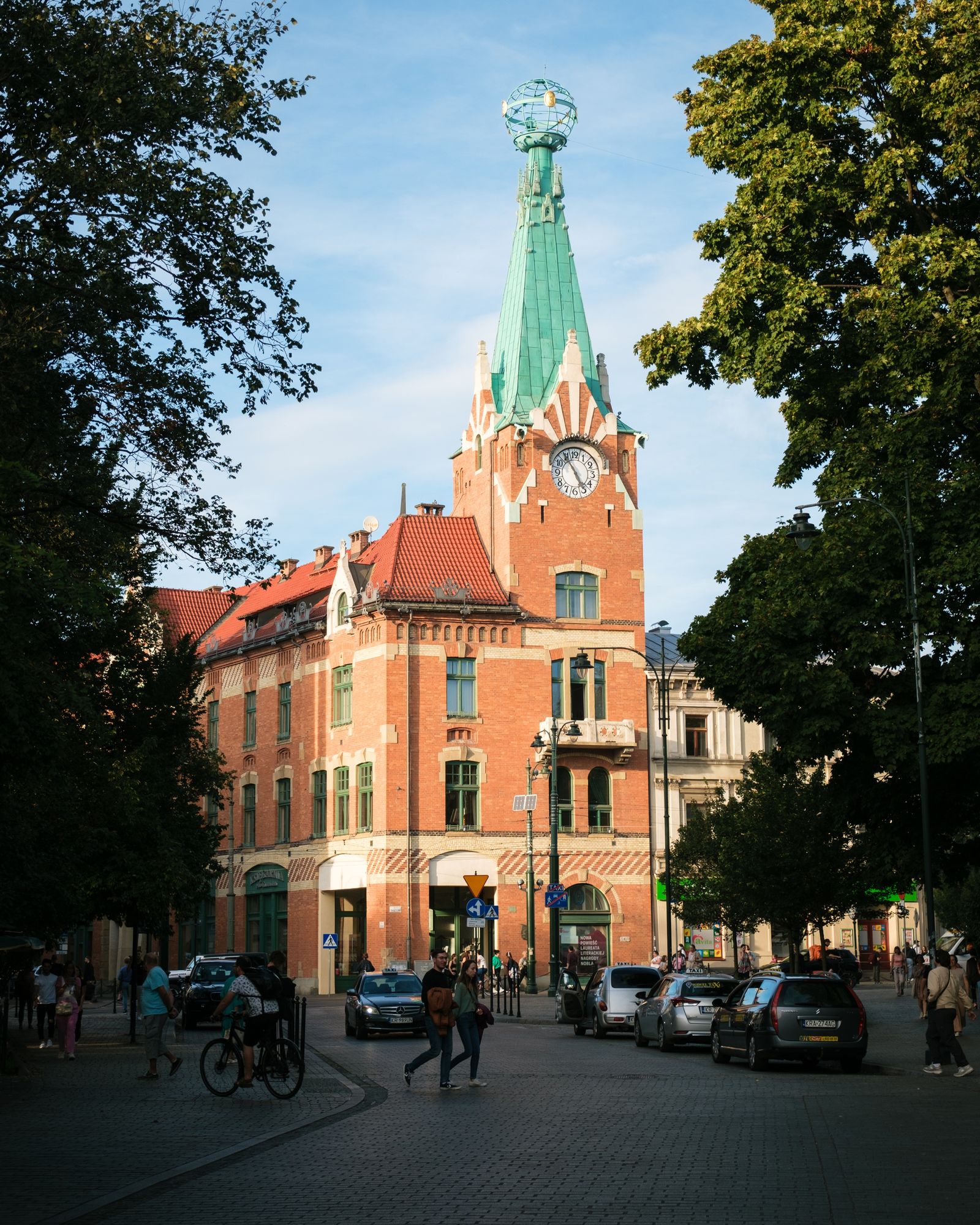 Dom Pod Globusem, Kraków 02