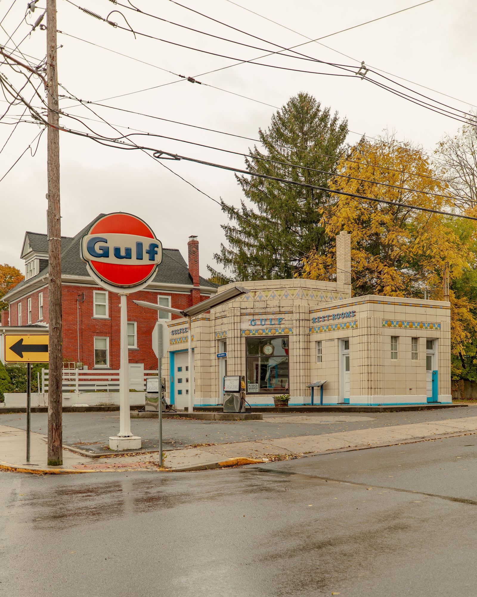 Dunkle’s Gulf Station 01