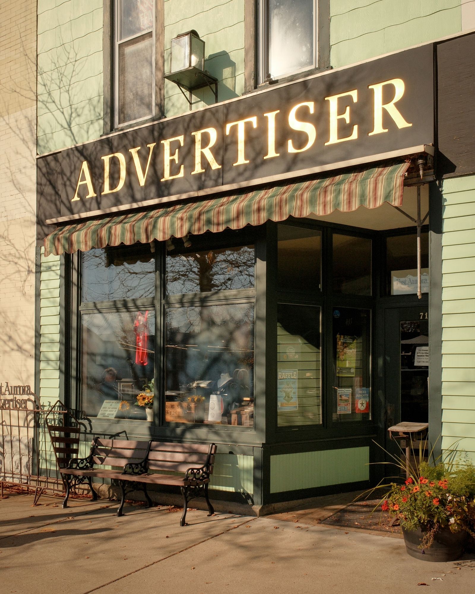 East Aurora Advertiser