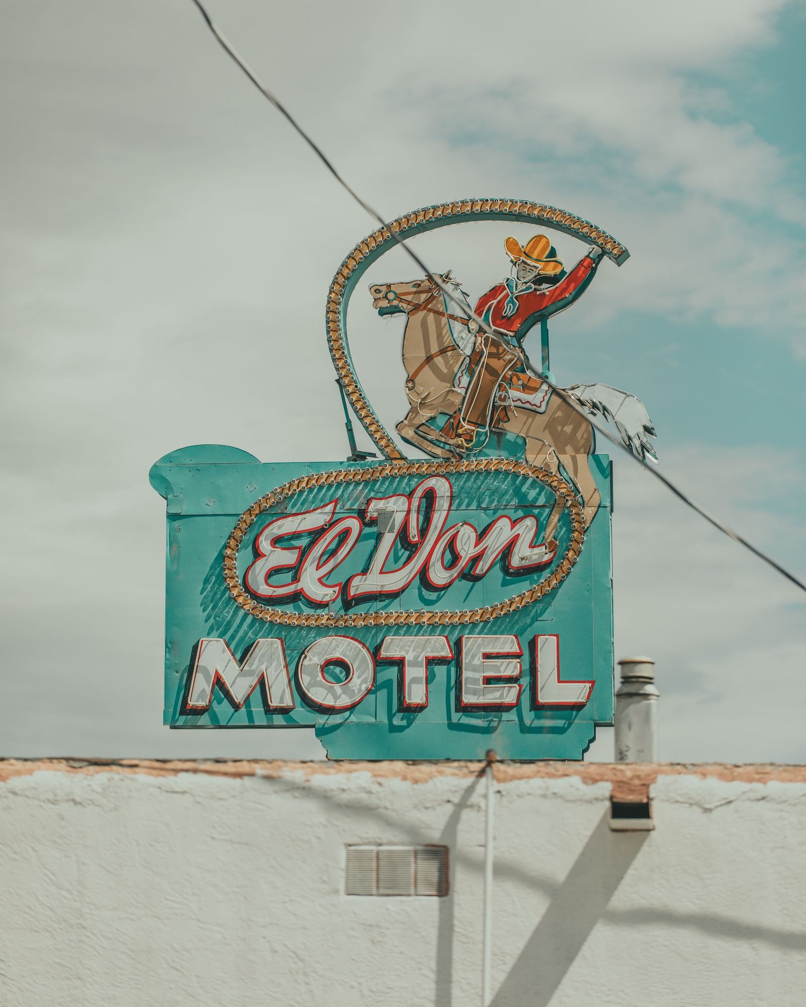 El Don Motel 01
