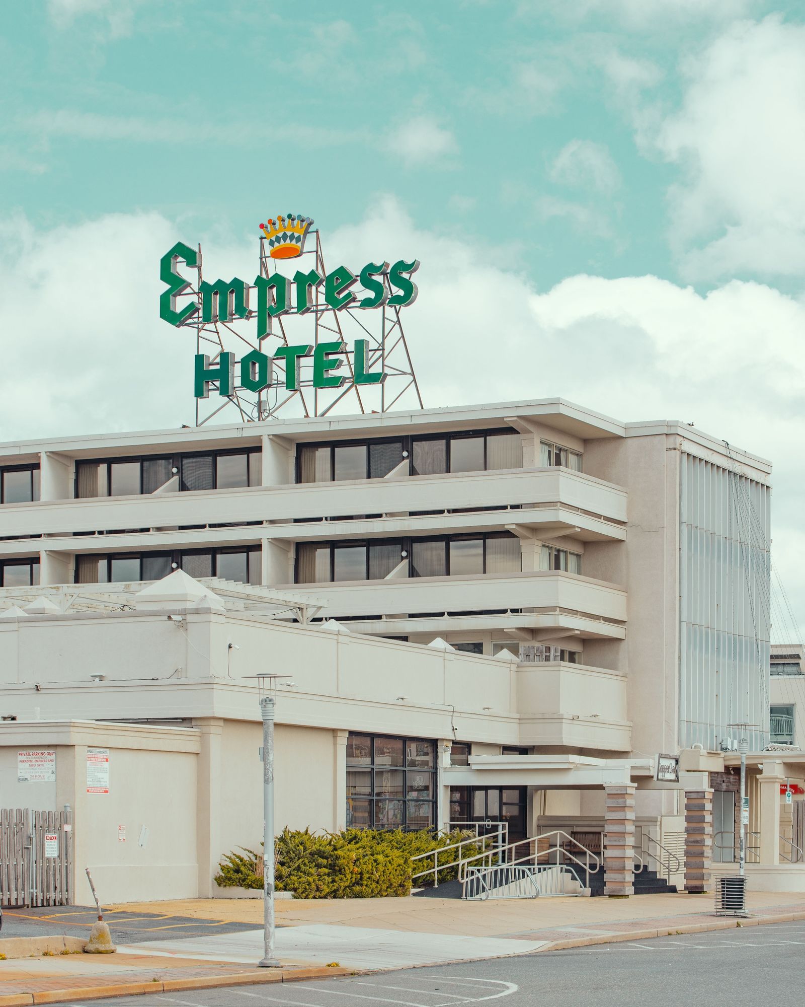Empress Hotel 01