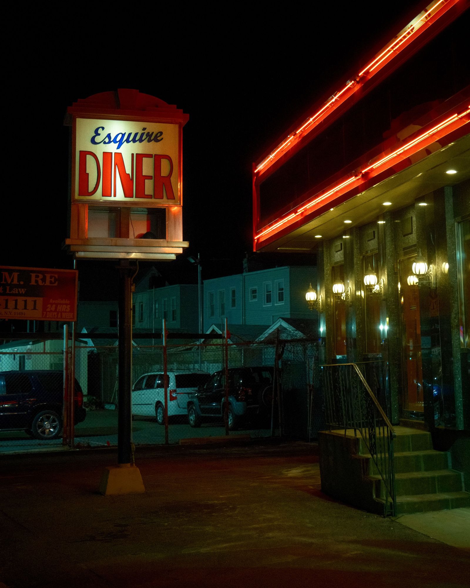 Esquire Diner, Ozone Park