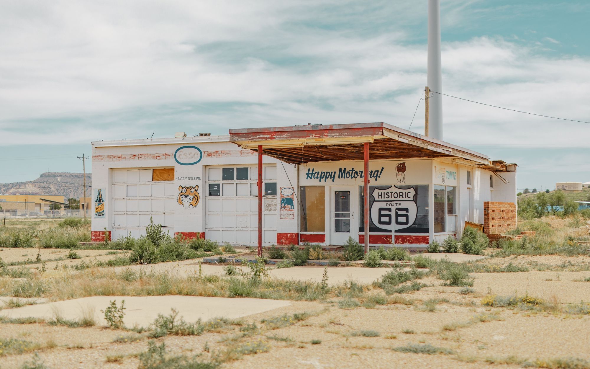 Esso Station 01