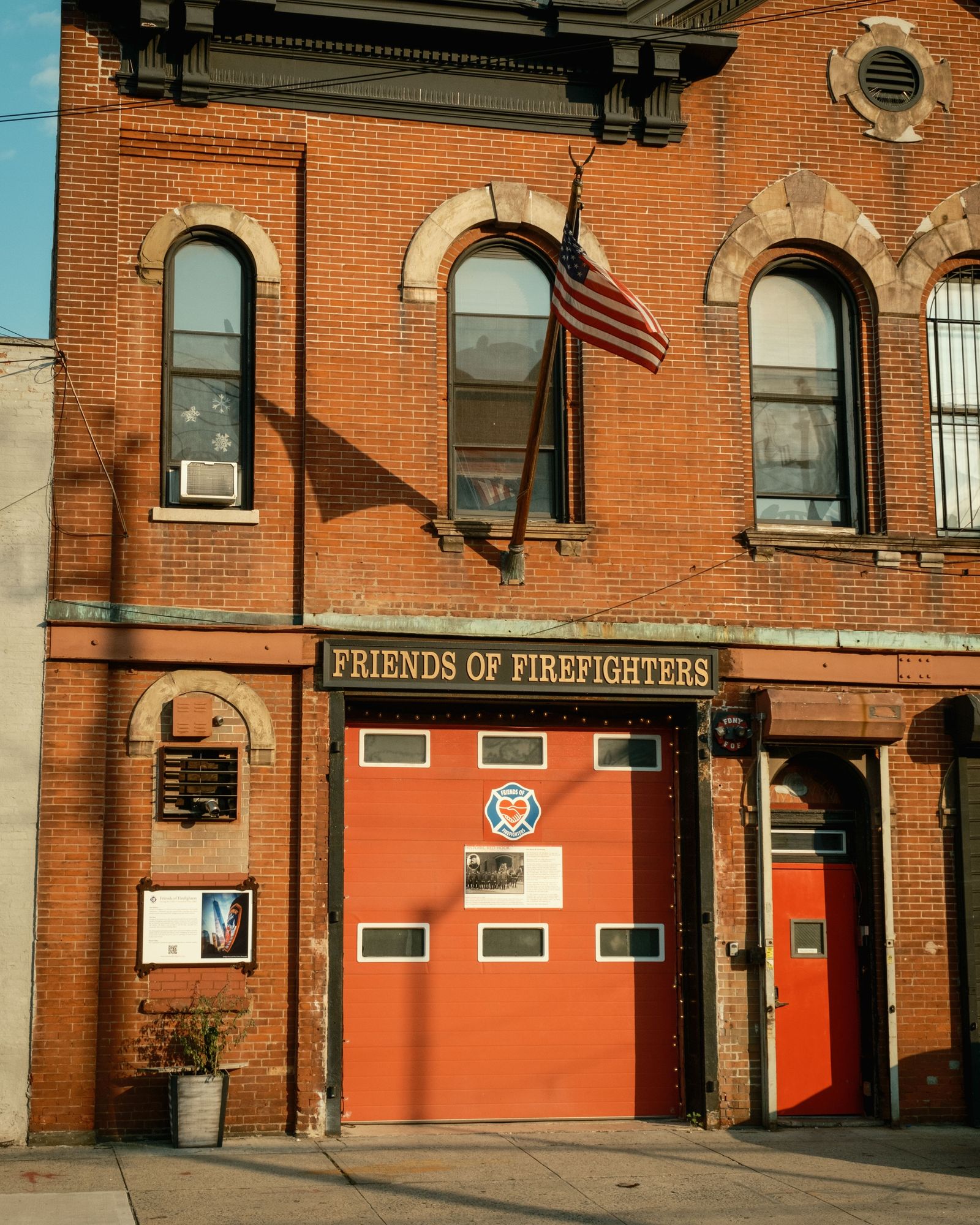 Friends of Firefighters, Red Hook 01