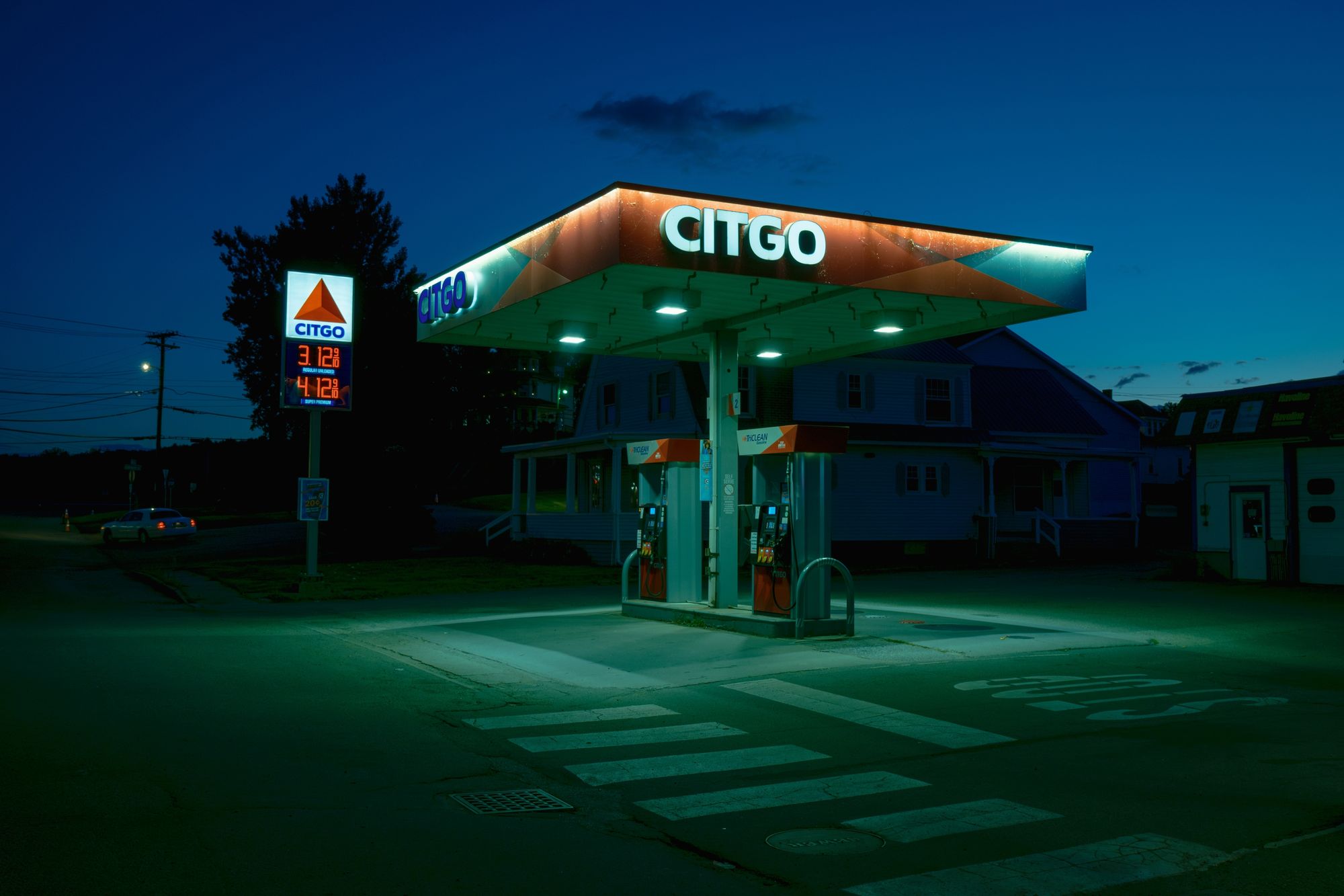 Gas Station, Orleans