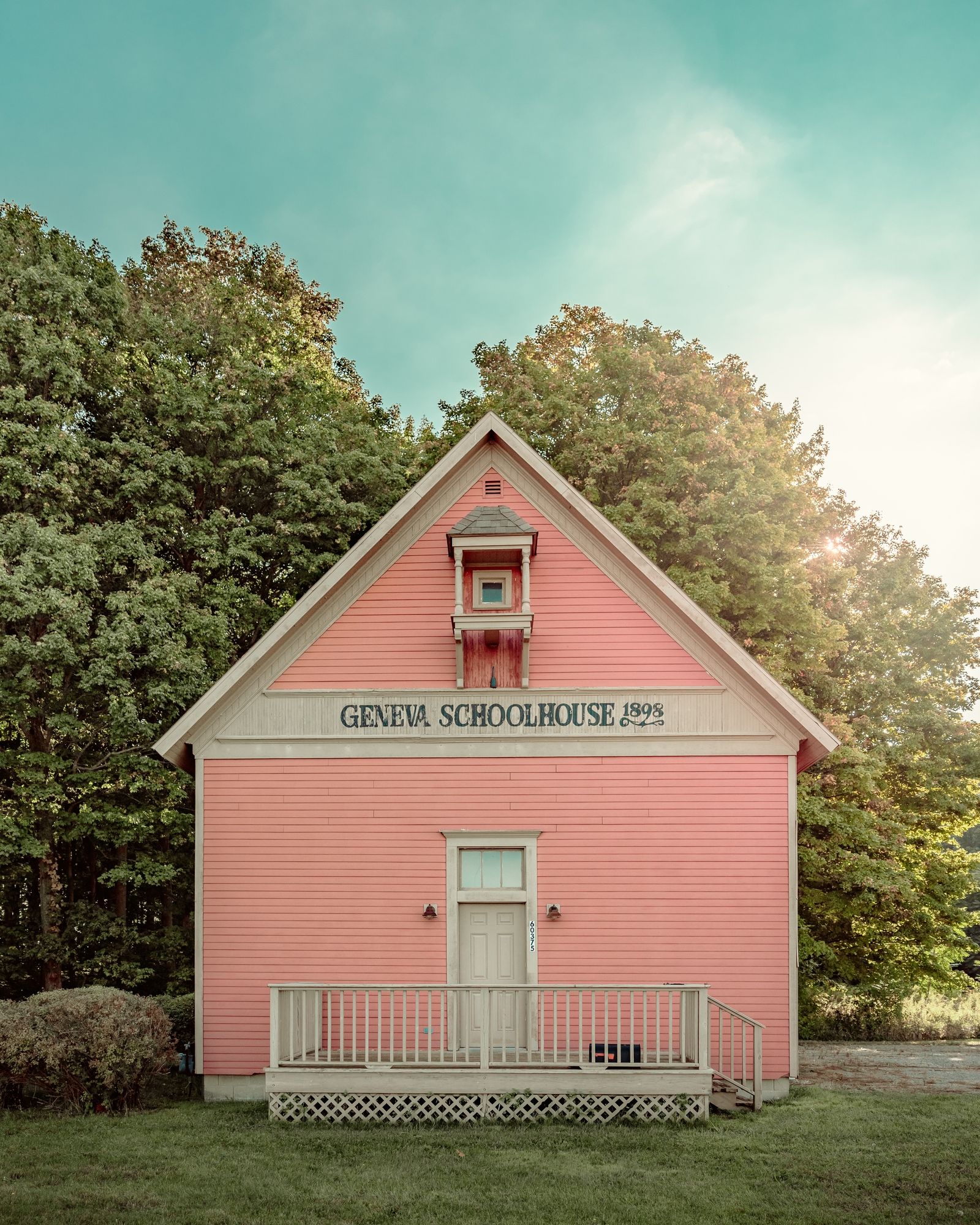 Geneva Schoolhouse 01