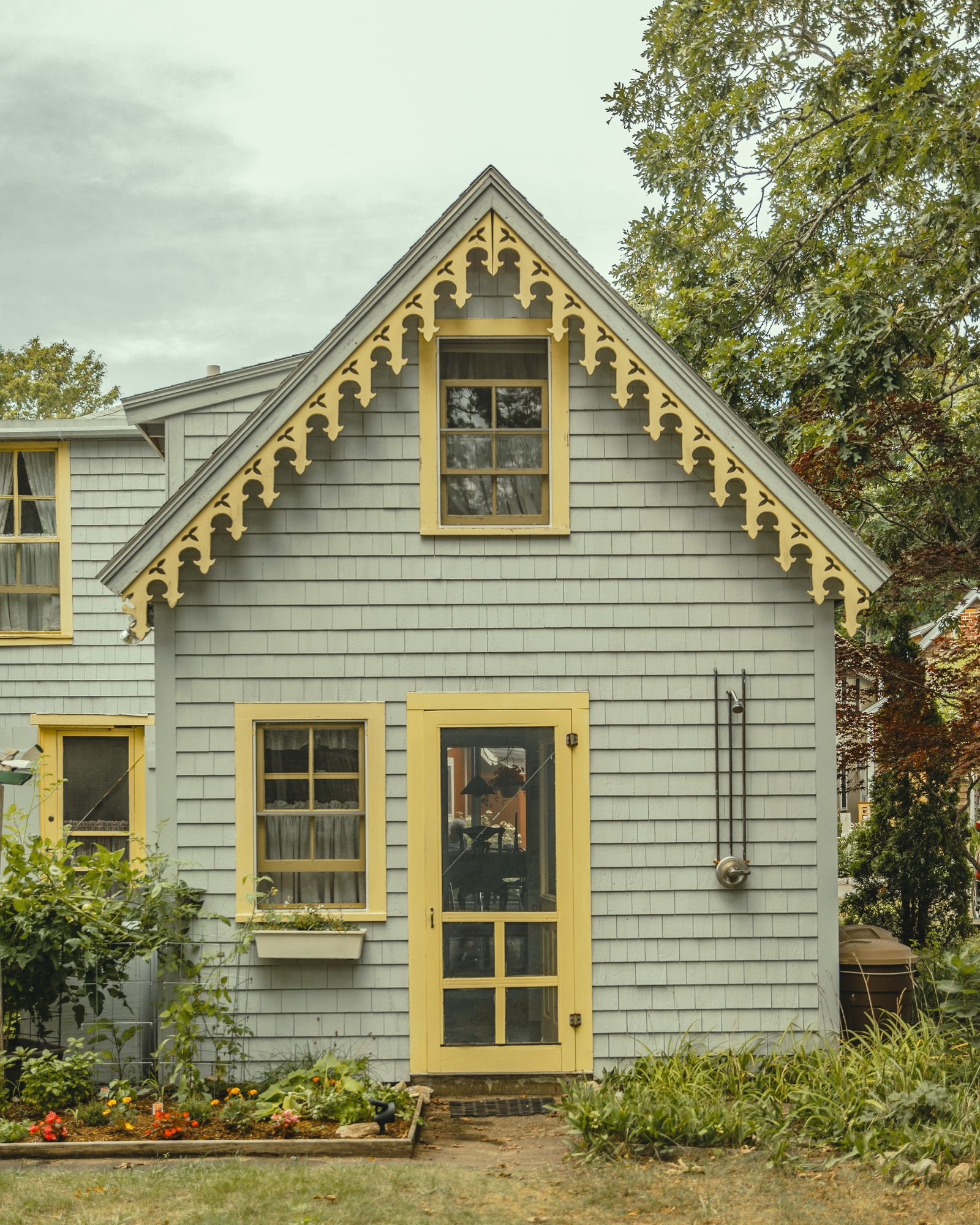 Gingerbread Cottages 04