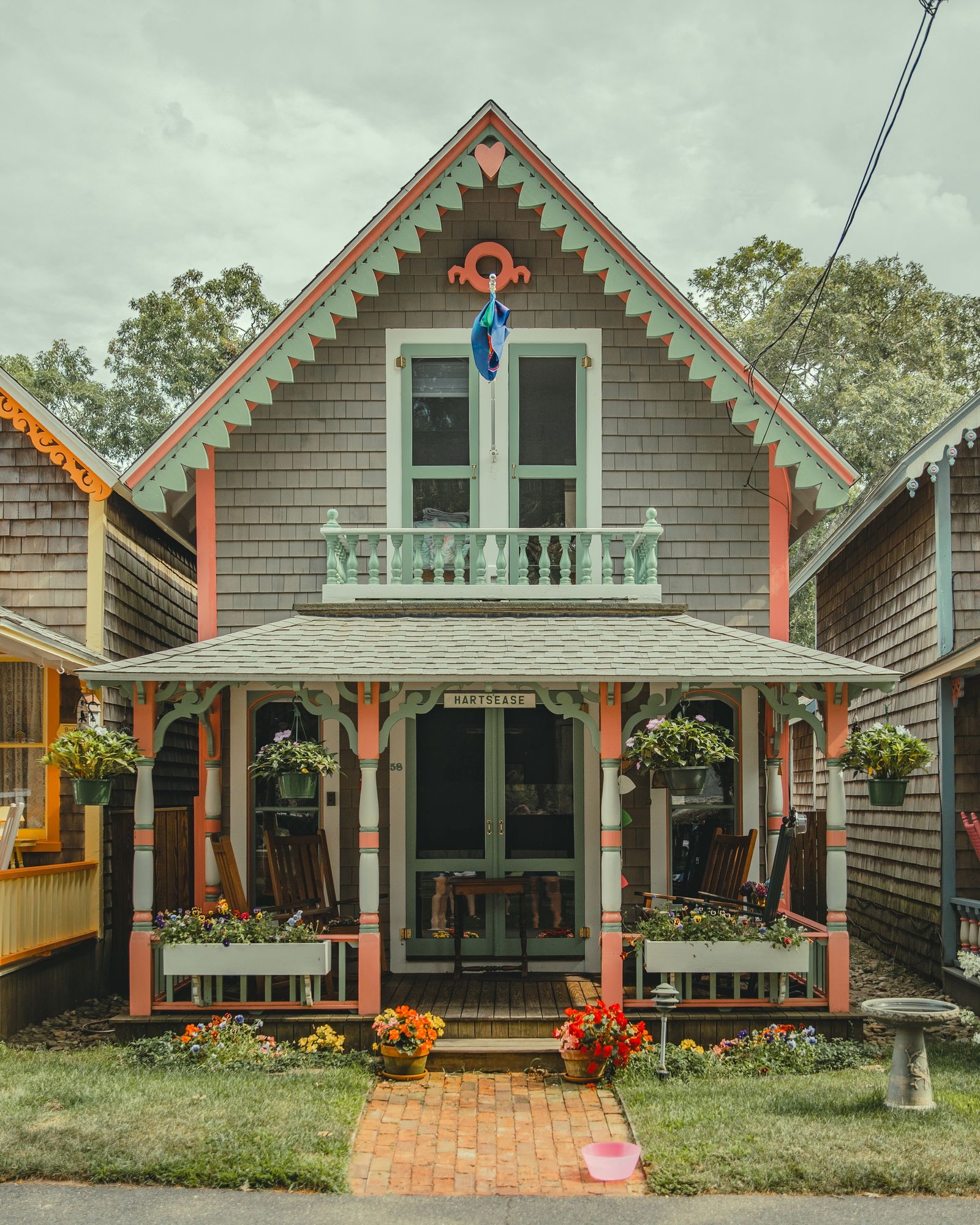 Gingerbread Cottages 05