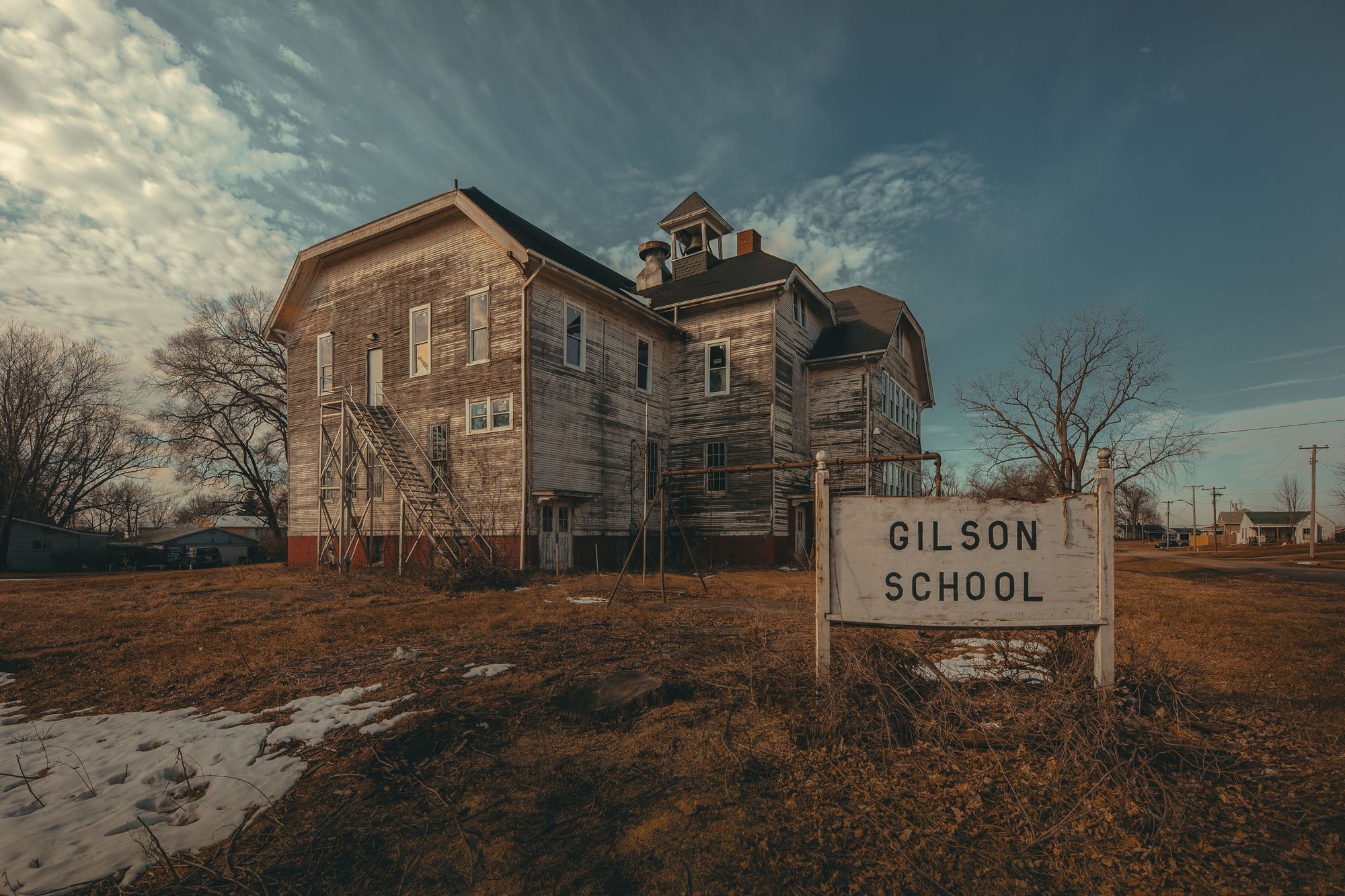 Gilson School 01