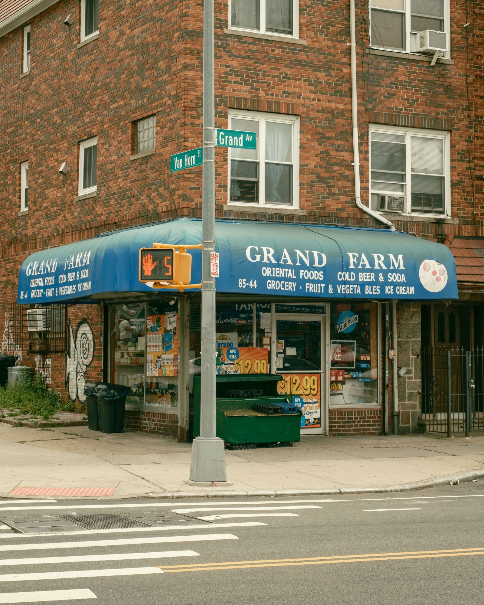 Grand Farms, Elmhurst