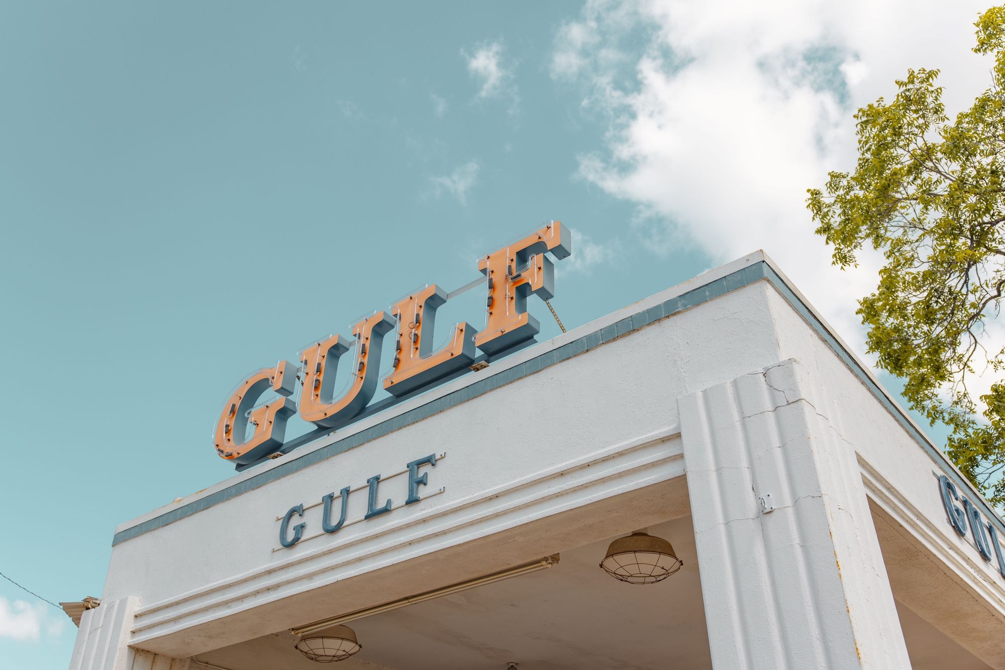 Gulf Station in Waco 02