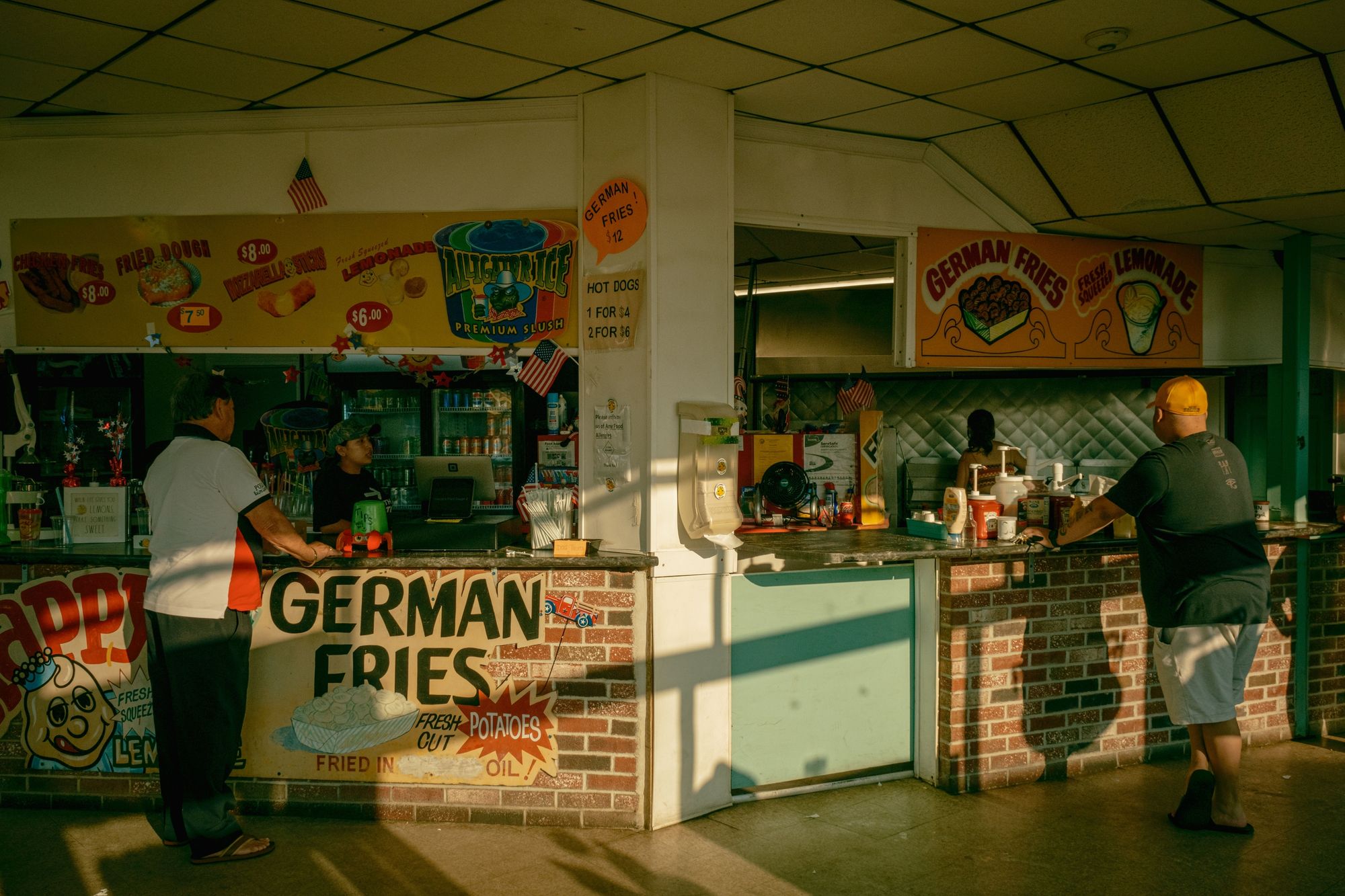 Happy's Fried Dough, Salisbury Beach