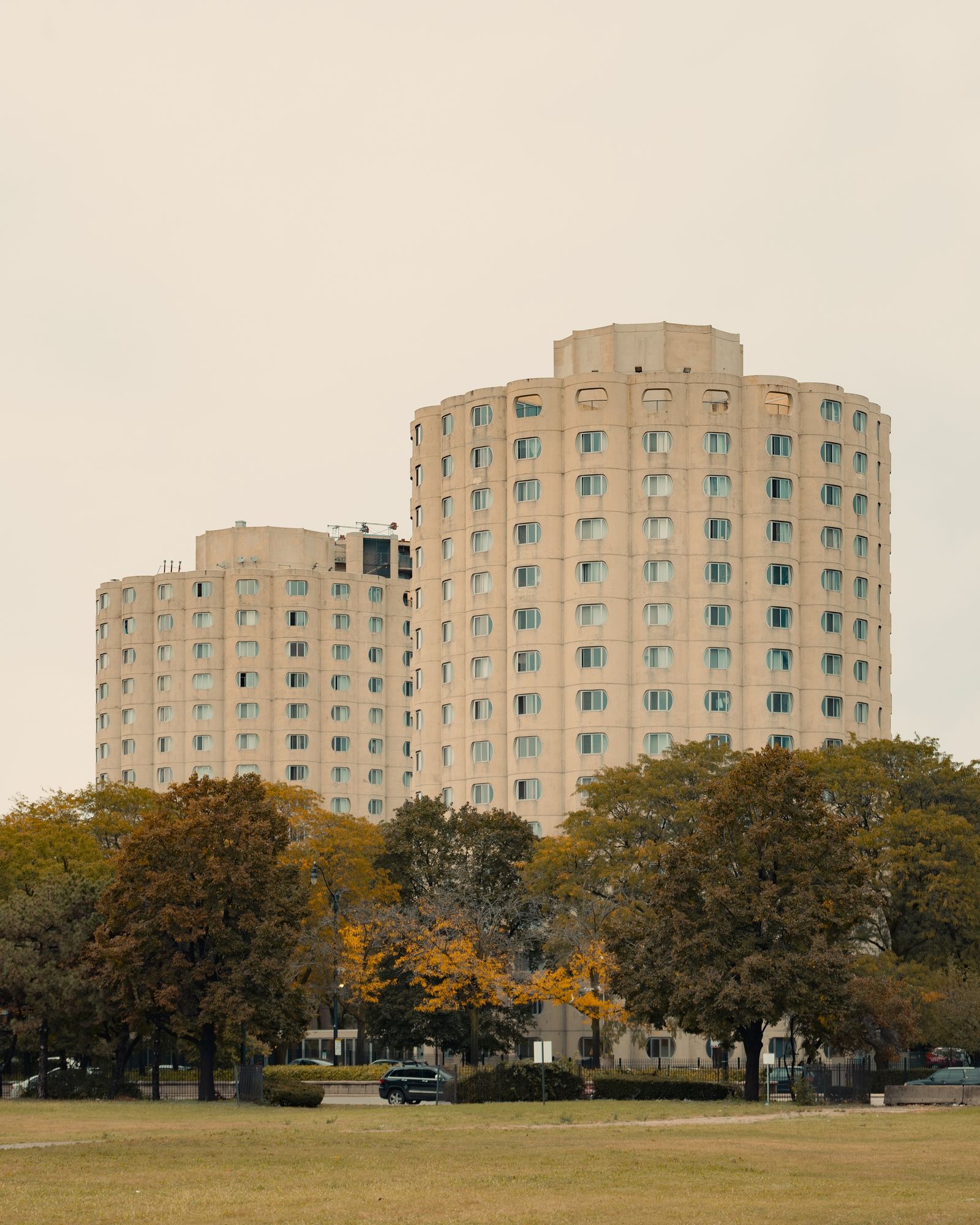 Hillard Tower Apartments 01
