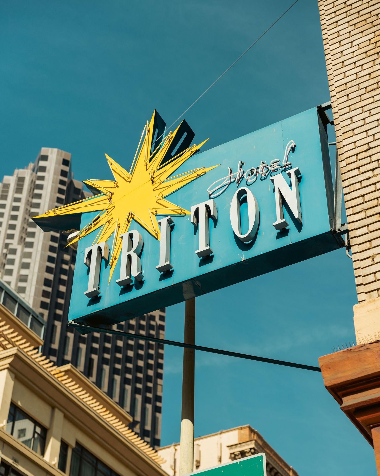 Hotel Triton Sign 02