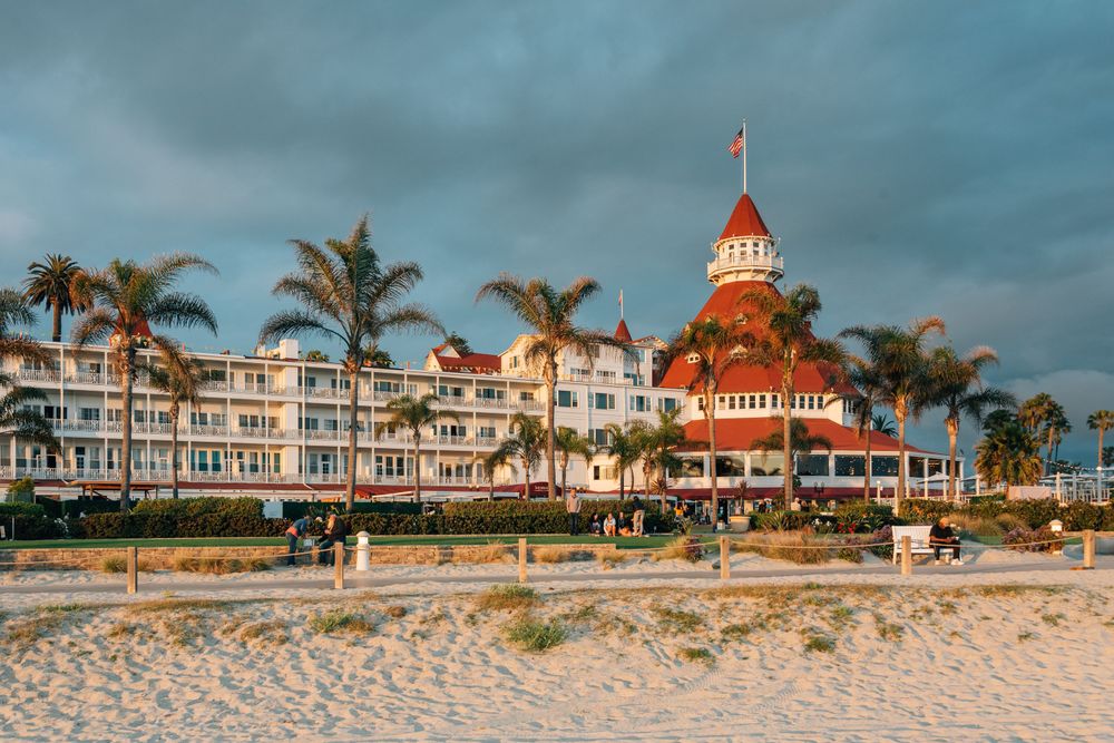 Hotel del Coronado 01 | On the Roadside: Posters, Framed Wall Art & Home Decor