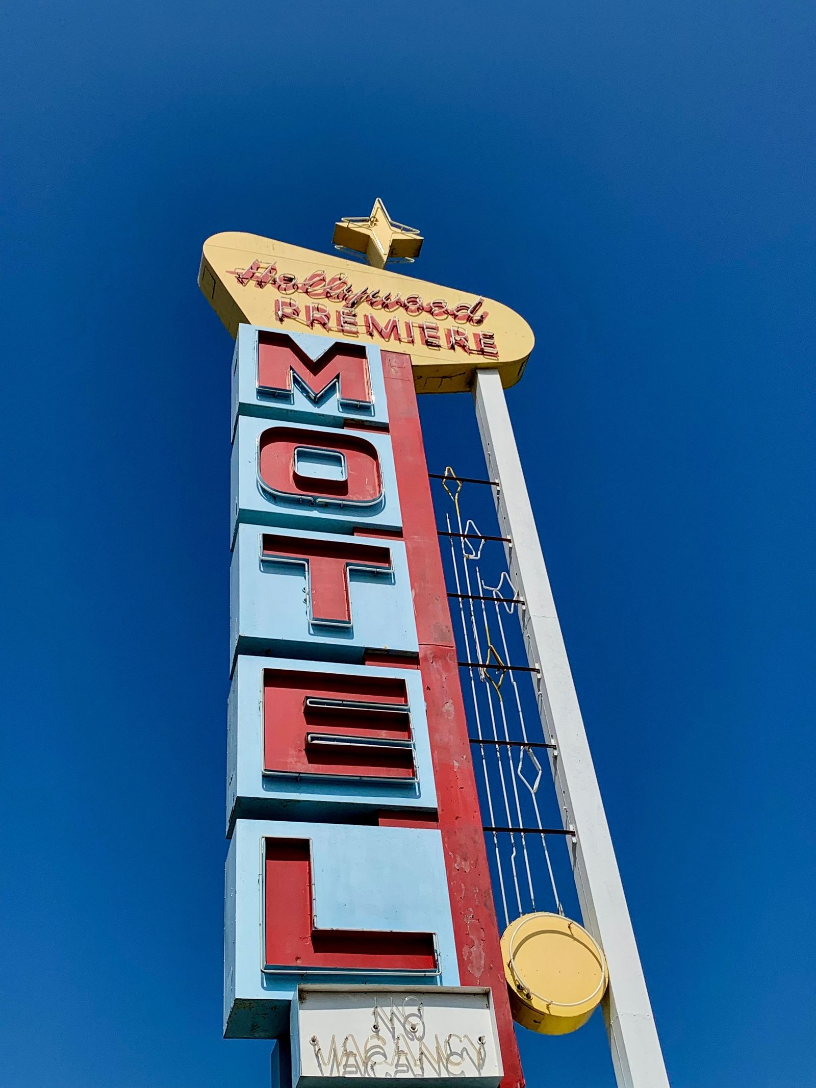 Hotel Motel Hollywood Inn