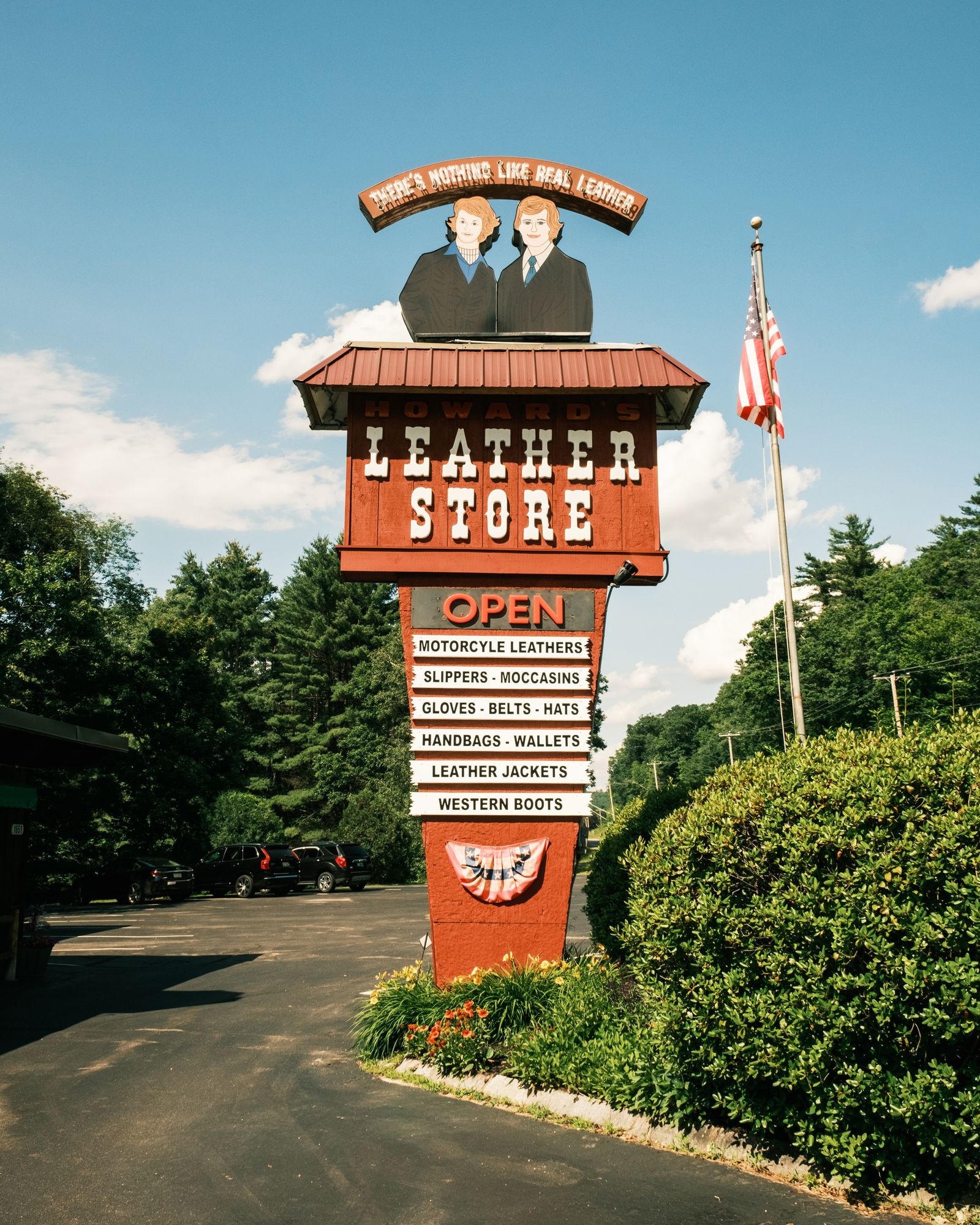 Howard's Leather Store, Chesterfield