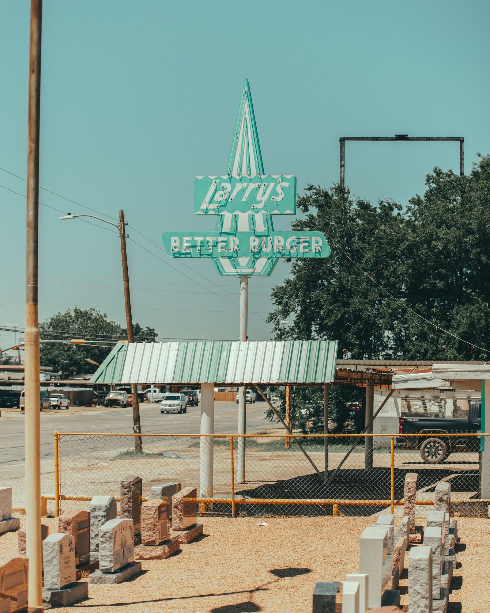 Larry's Better Burger 02
