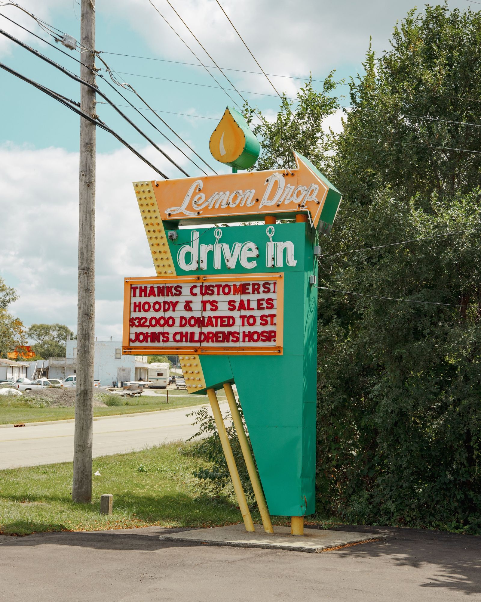 Lemon Drop Drive-In 03